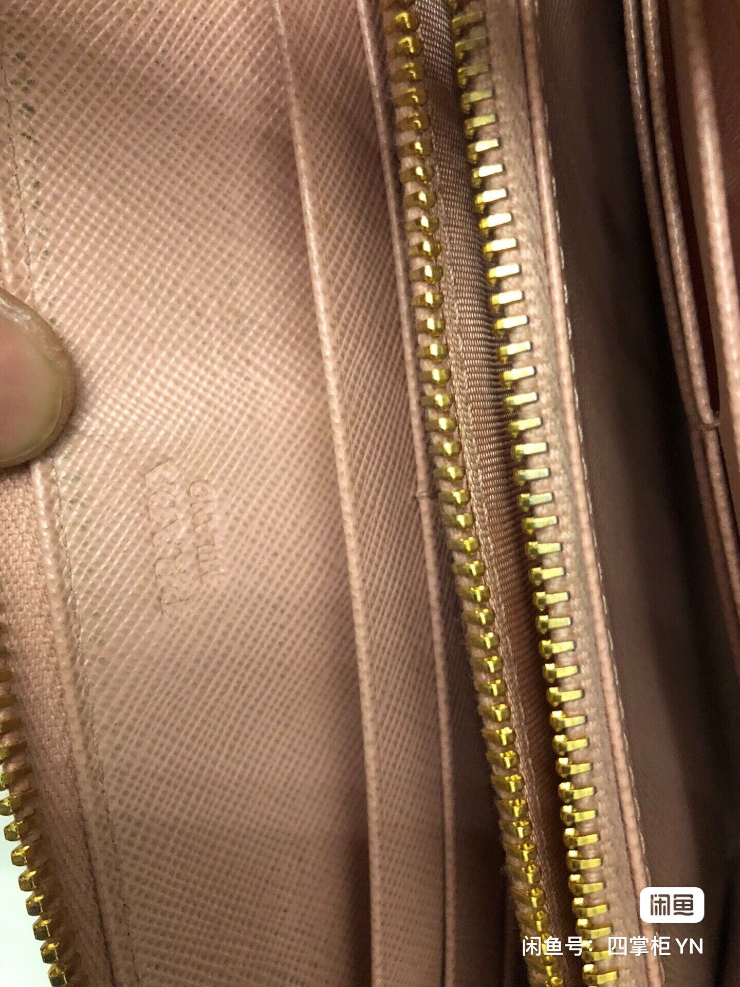 Prada Prada Genuine Clutch Bag Size ONE SIZE - 7 Thumbnail