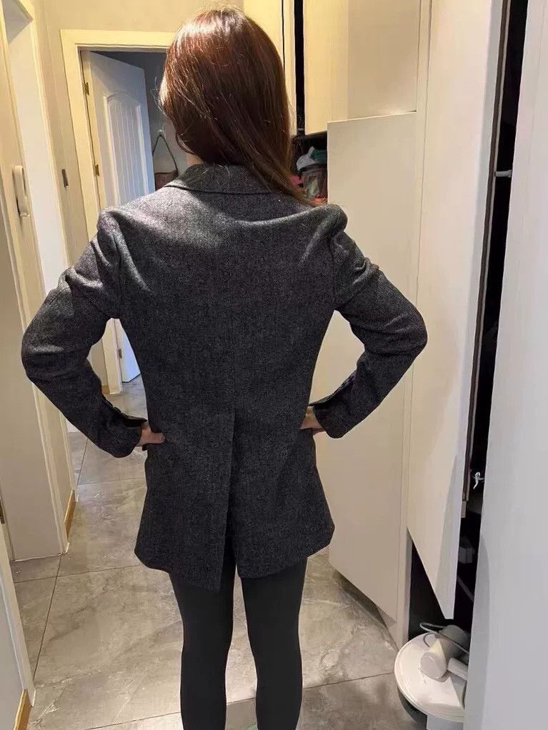 Burberry Burberry Women's Gray Wool Cashmere Blazer Size XS / US 0-2 / IT 36-38 - 3 Thumbnail
