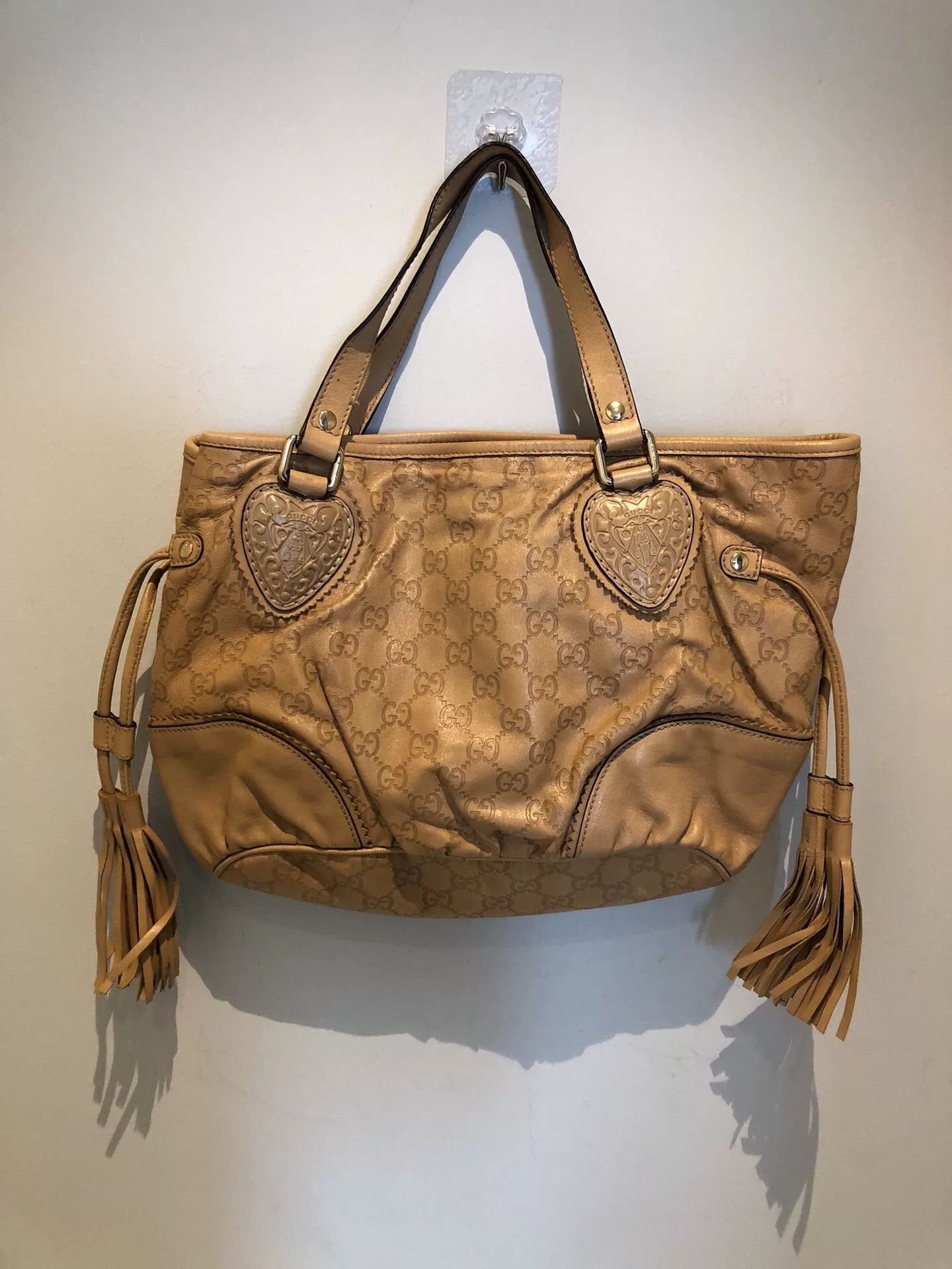 Gucci Gucci Limited Edition Tassel Tote Bag Size ONE SIZE - 2 Thumbnail