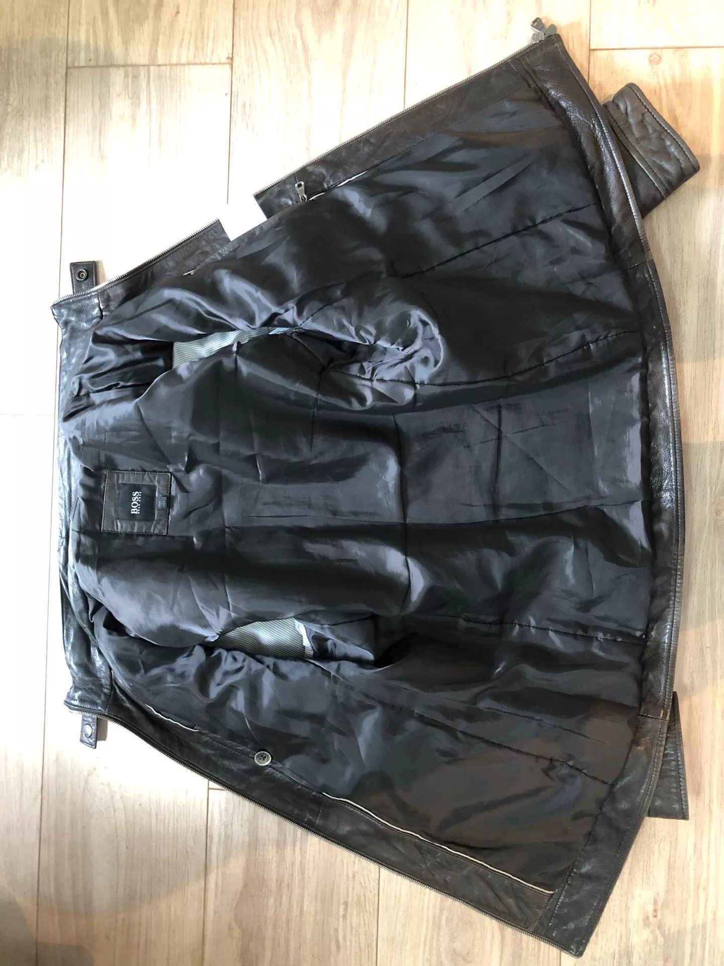 Hugo Boss HUGO BOSS Lambskin Leather Jacket Size US S / EU 44-46 / 1 - 3 Thumbnail