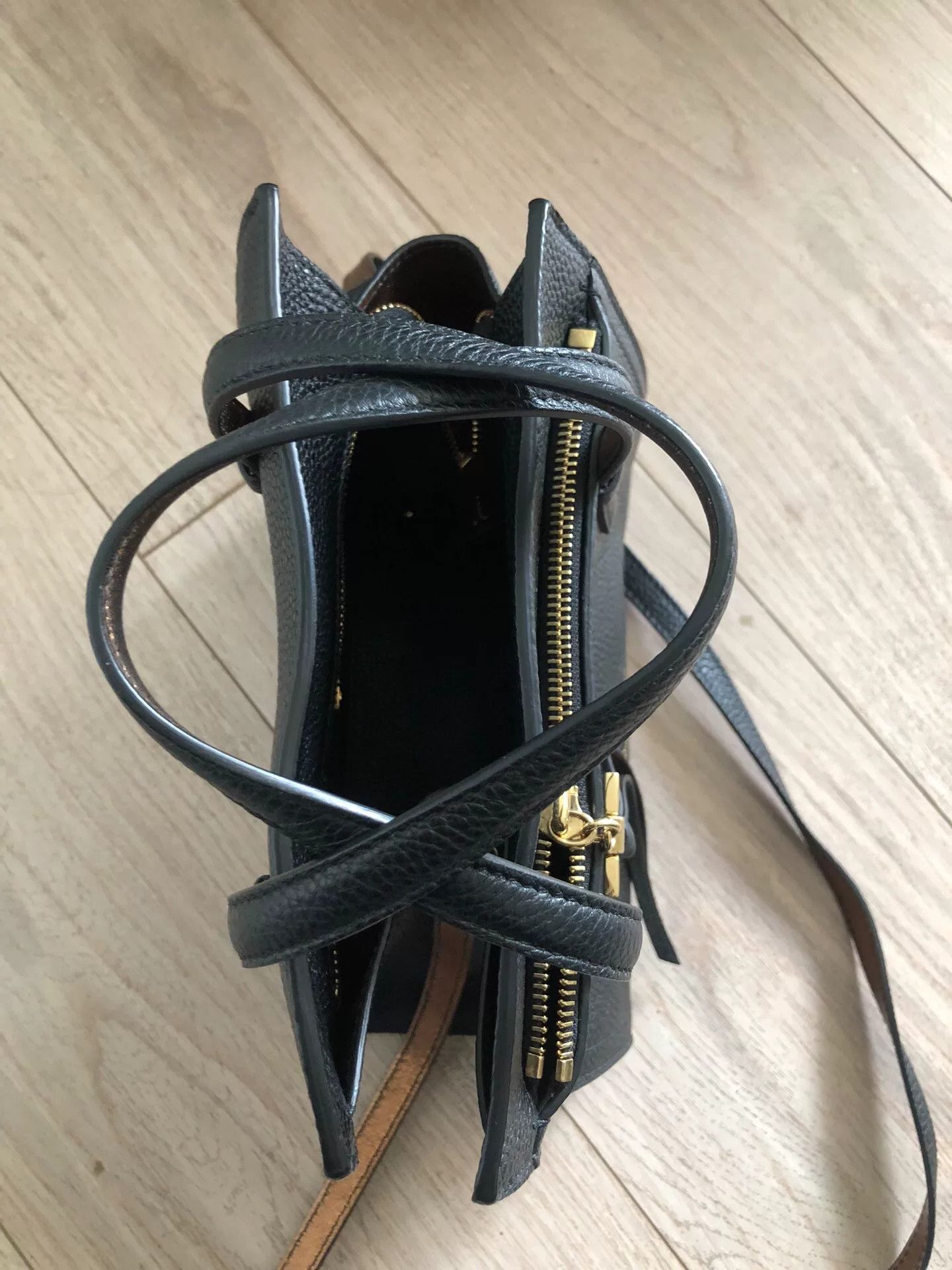 Salvatore Ferragamo Salvatore Ferragamo Black Gold Tote Bag Size ONE SIZE - 6 Thumbnail