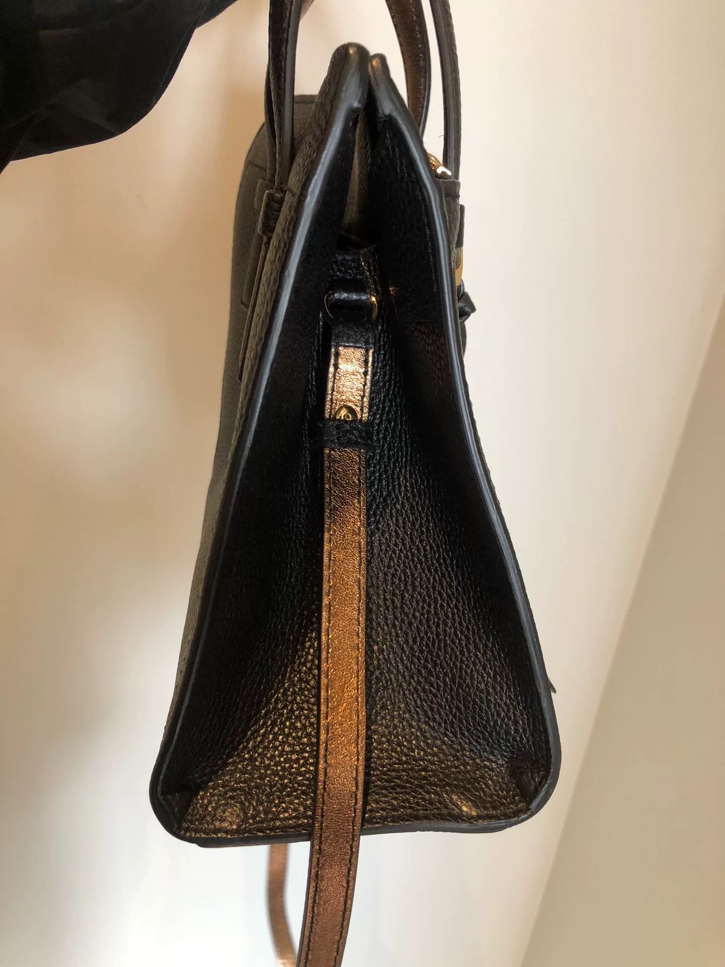 Salvatore Ferragamo Salvatore Ferragamo Black Gold Tote Bag Size ONE SIZE - 4 Thumbnail