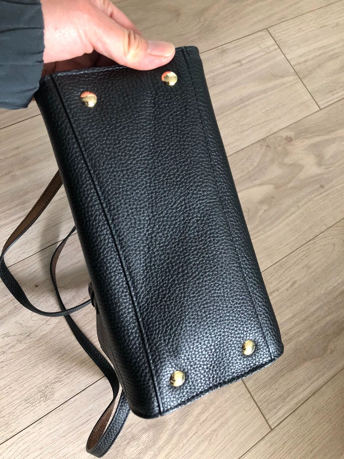 Salvatore Ferragamo Salvatore Ferragamo Black Gold Tote Bag Size ONE SIZE - 7 Thumbnail