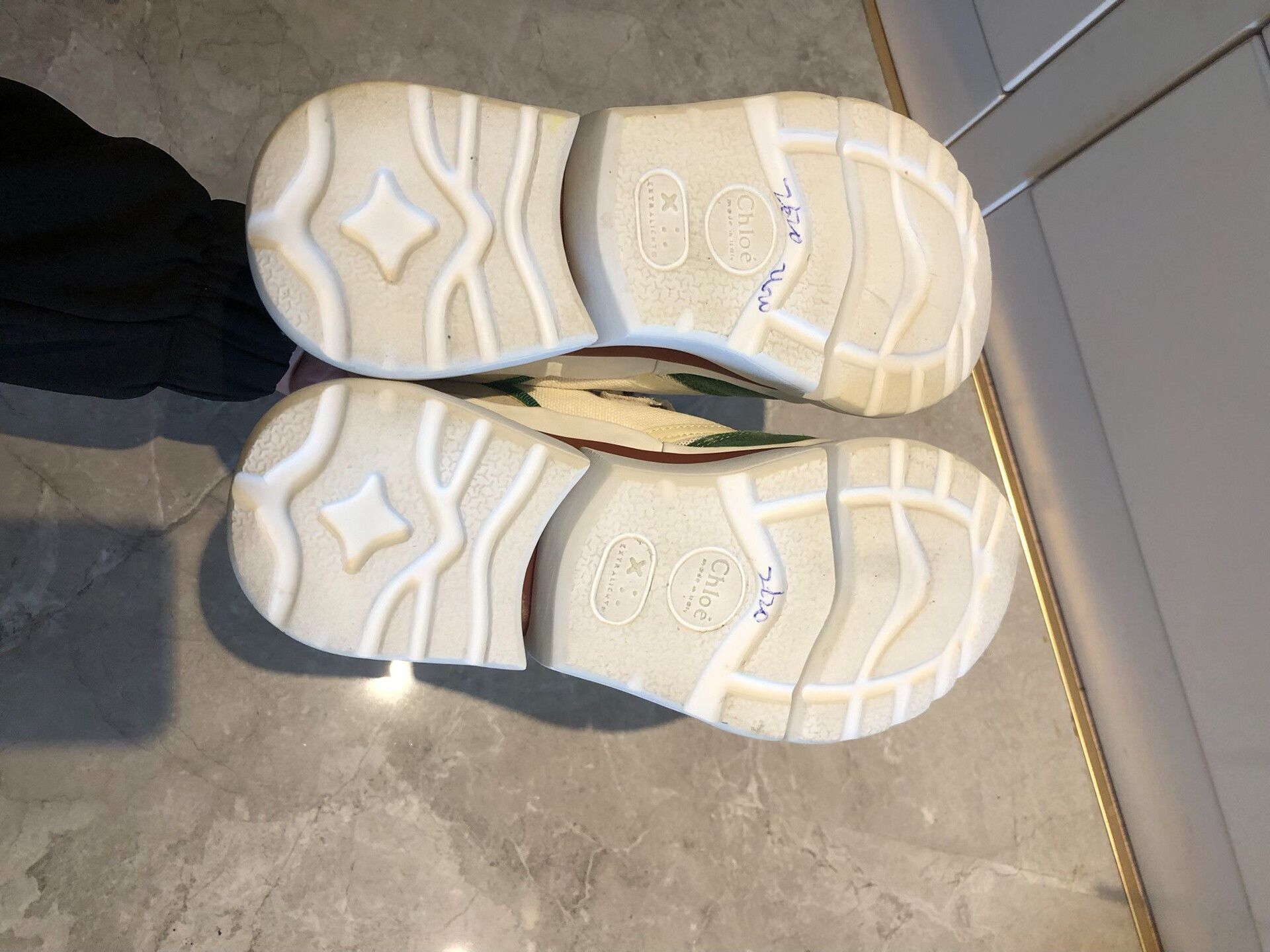 Chloe Chloe Women's Leather Sneakers Size US 6 / IT 36 - 6 Thumbnail