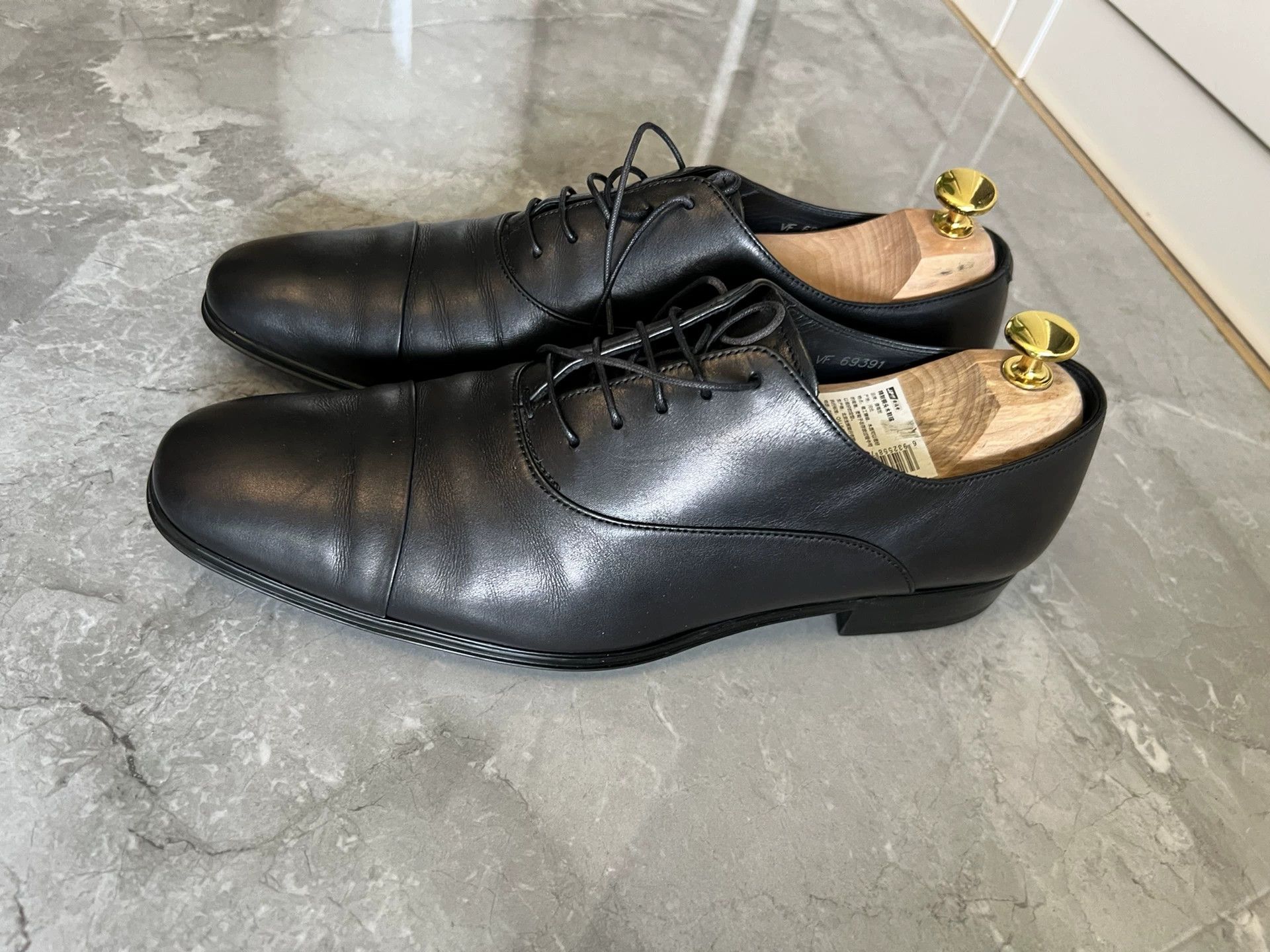 Salvatore Ferragamo Salvatore Ferragamo Men's Classic Leather Shoes 9 Size US 10 / EU 43 - 3 Thumbnail