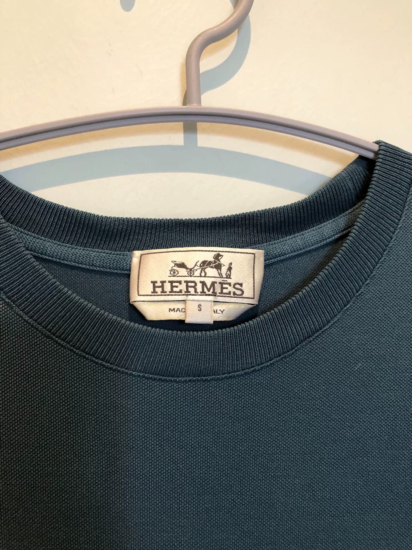 Hermes Hermes H Embroidered Pocket T-Shirt Size US S / EU 44-46 / 1 - 4 Thumbnail