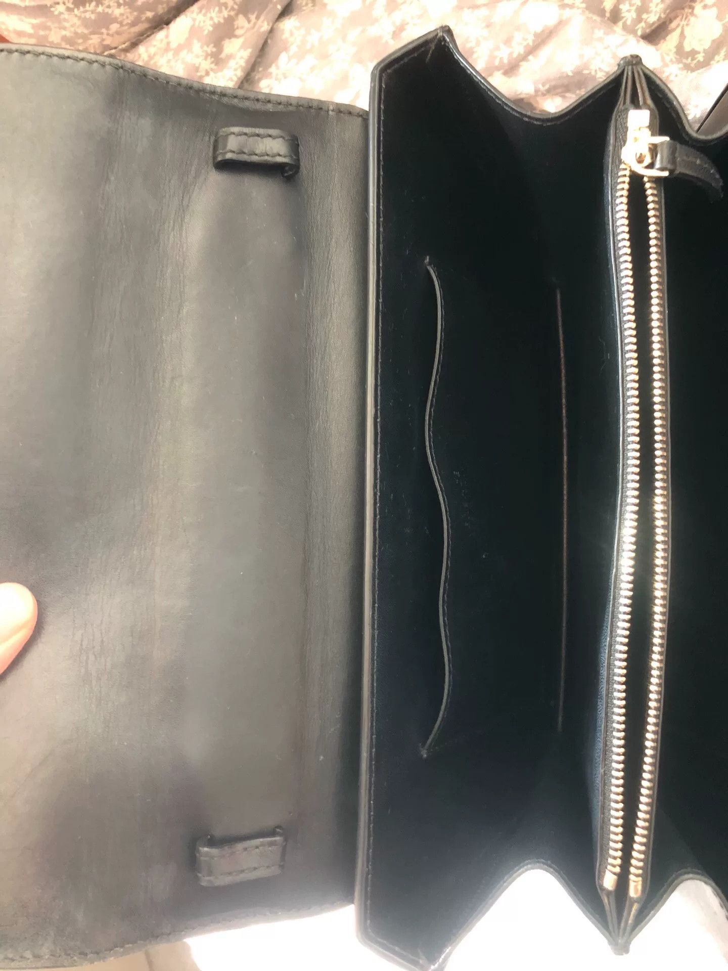 Versace Versace Medusa Head Classic Handbag Size ONE SIZE - 9 Thumbnail