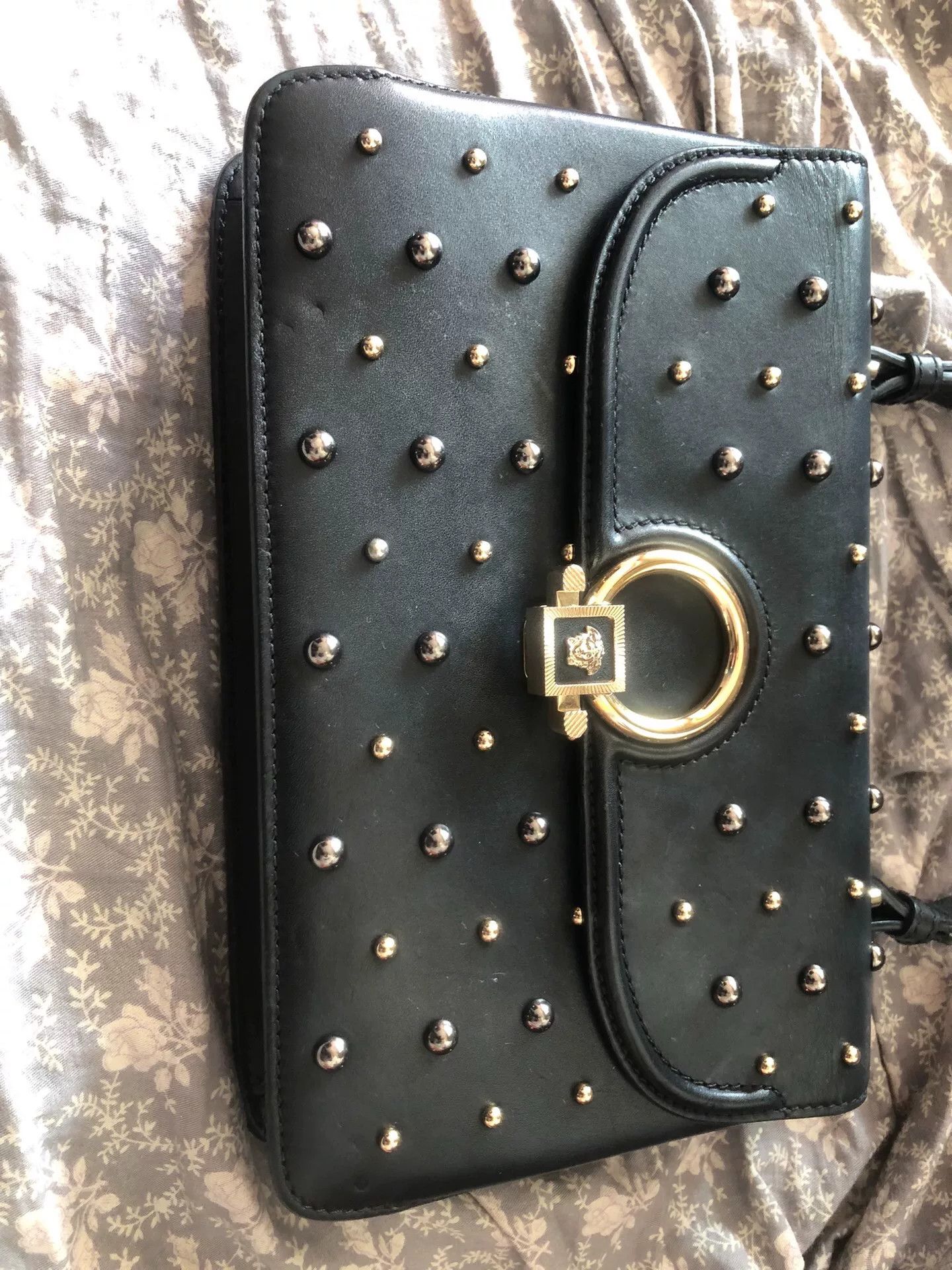Versace Versace Medusa Head Classic Handbag Size ONE SIZE - 3 Thumbnail