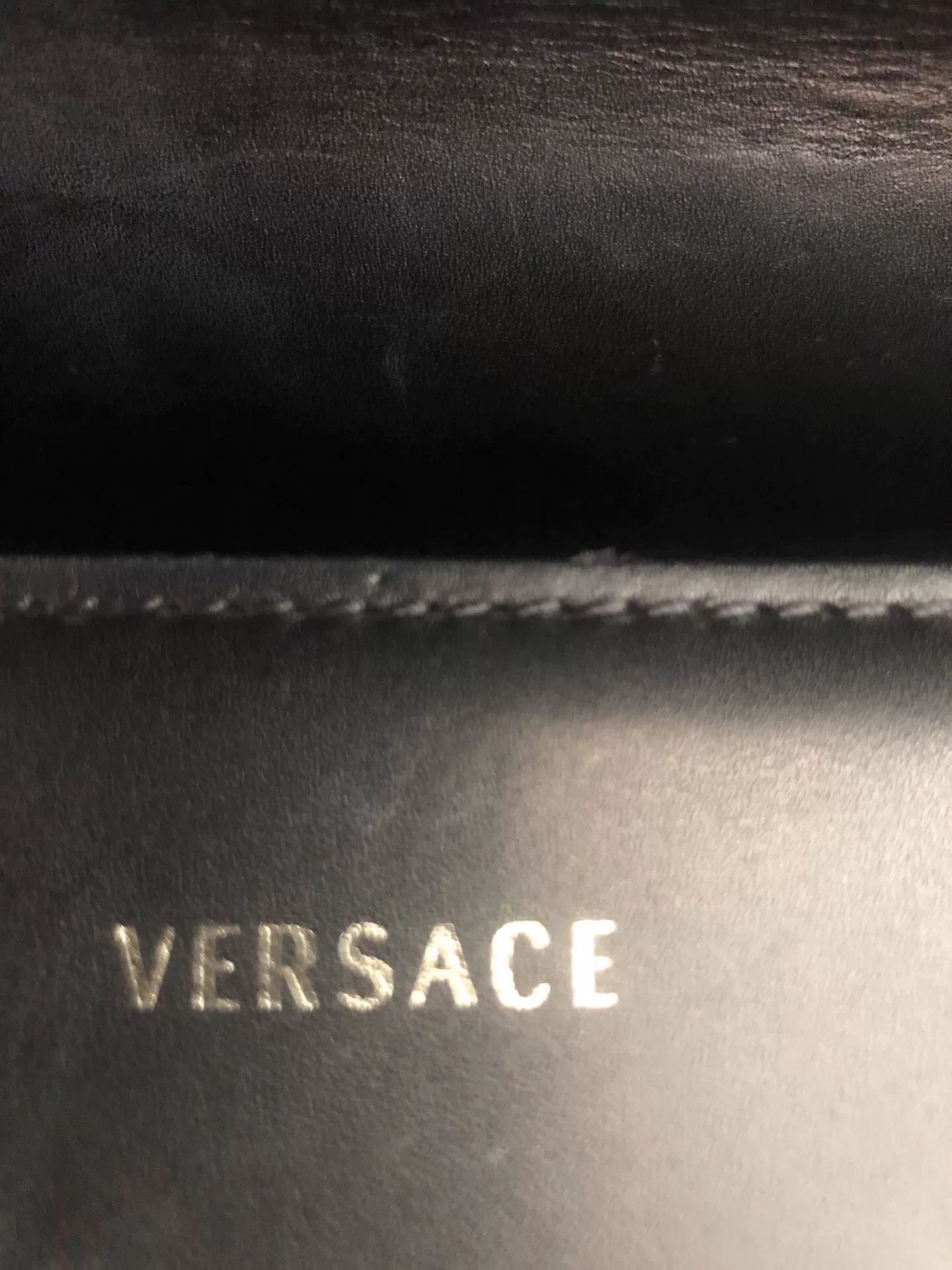 Versace Versace Medusa Head Classic Handbag Size ONE SIZE - 6 Thumbnail