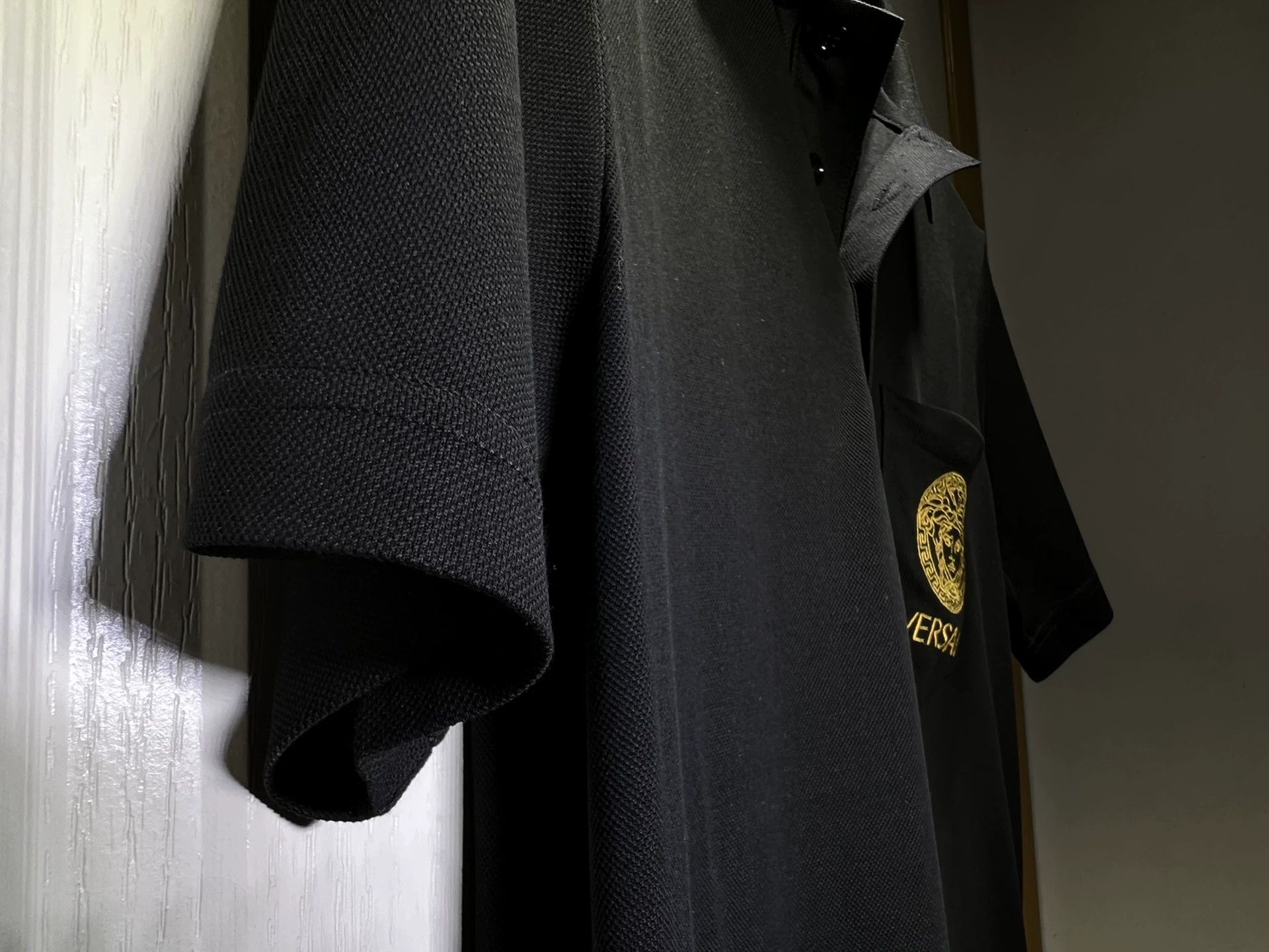 Versace VERSACE Men's Collared Short Sleeve T-shirt Size US S / EU 44-46 / 1 - 5 Thumbnail