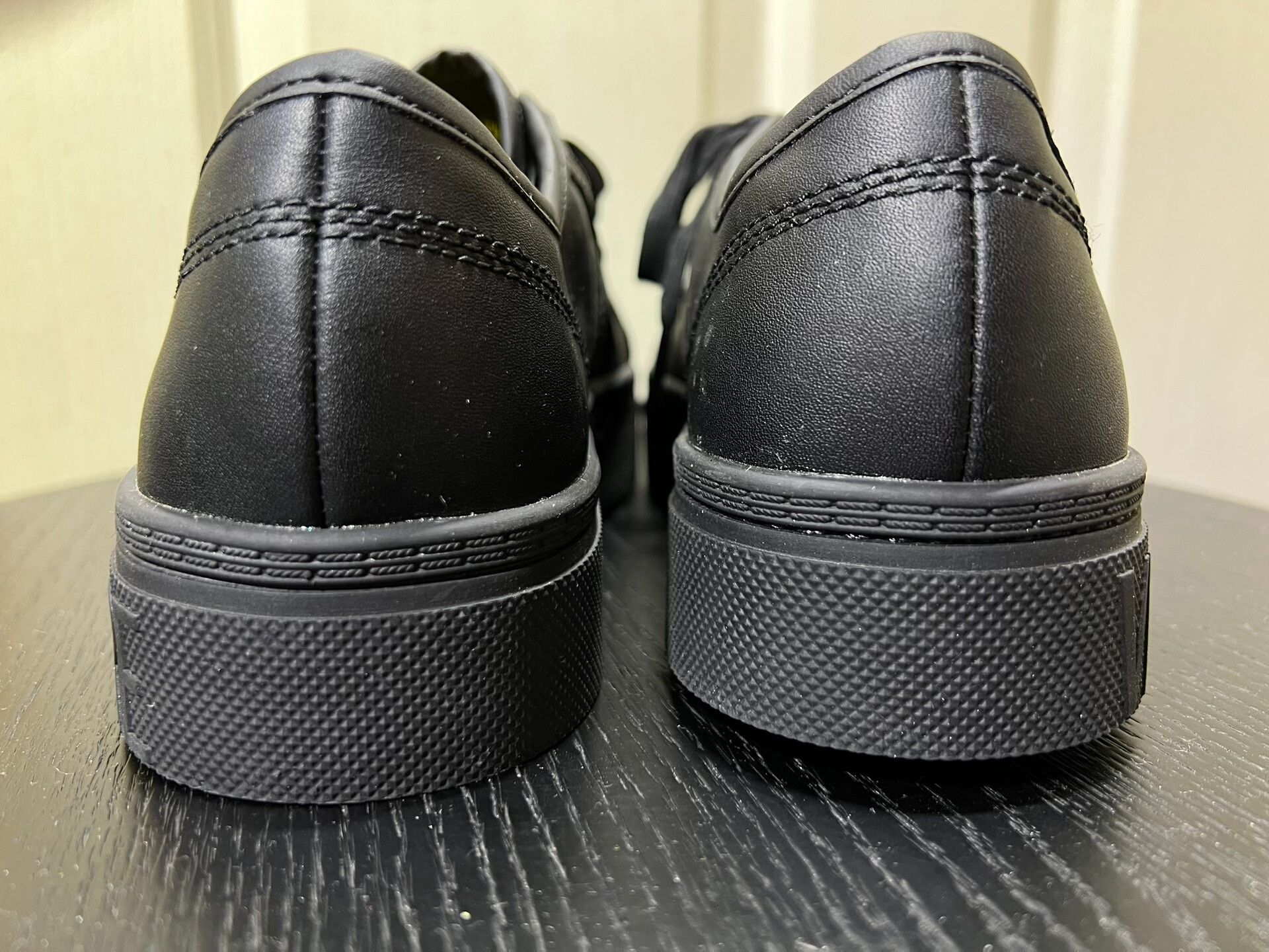 Versace VERSACE Men's Leather Casual Shoes Size US 7 / EU 40 - 4 Thumbnail