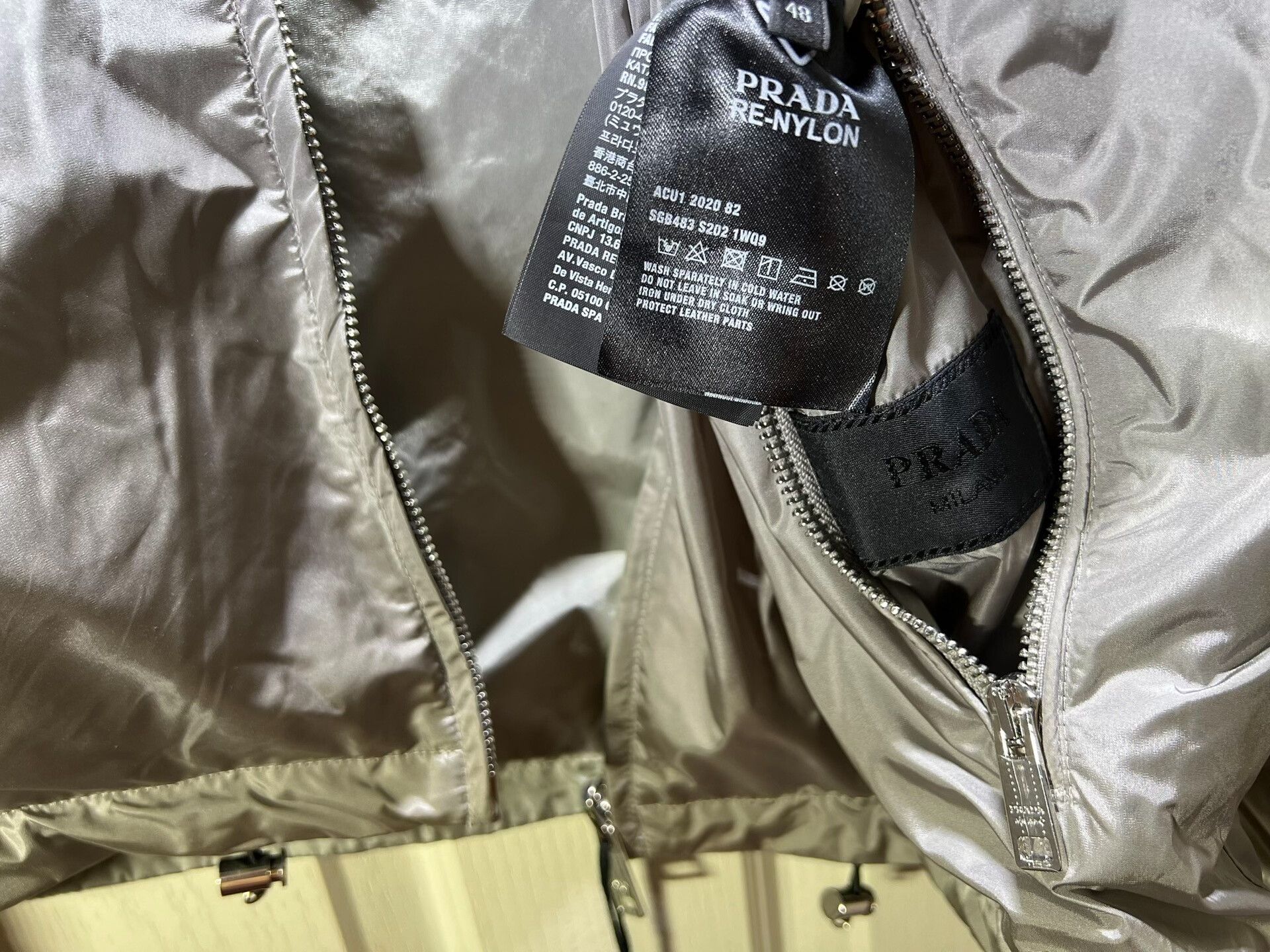 Prada Prada Men's Reversible Lightweight Jacket Size US M / EU 48-50 / 2 - 7 Thumbnail