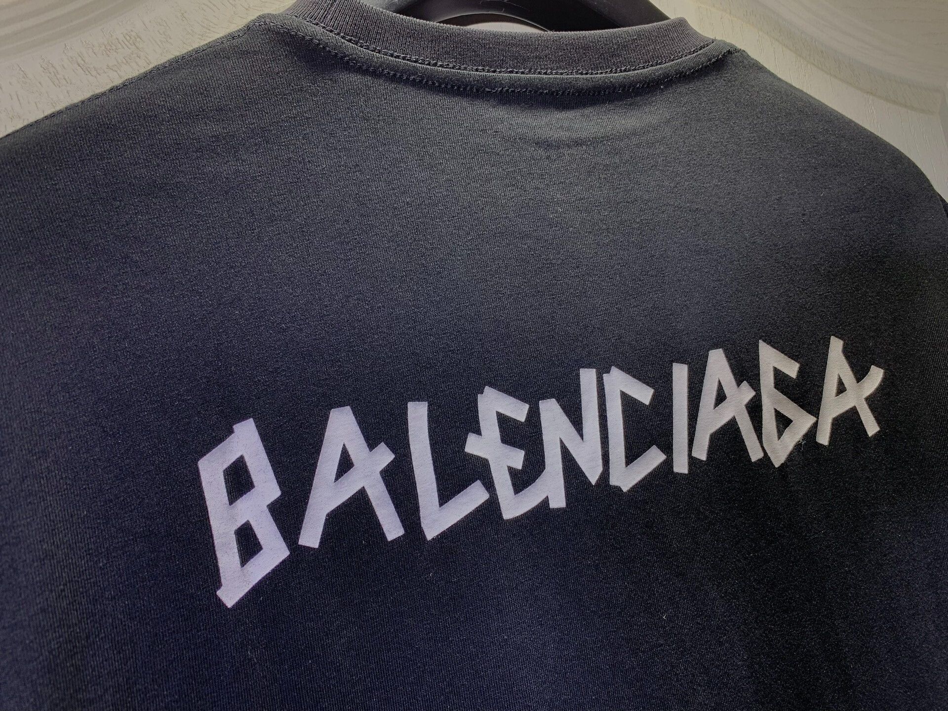Balenciaga Balenciaga Men's Summer Crewneck T-Shirt Size US S / EU 44-46 / 1 - 7 Thumbnail