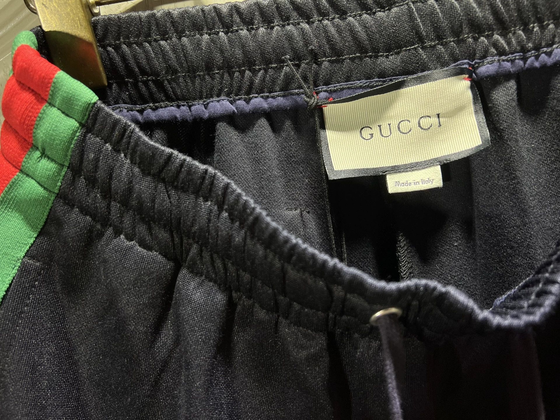 Gucci Gucci Men's Summer Casual Shorts Size US 26 / EU 42 - 2 Thumbnail