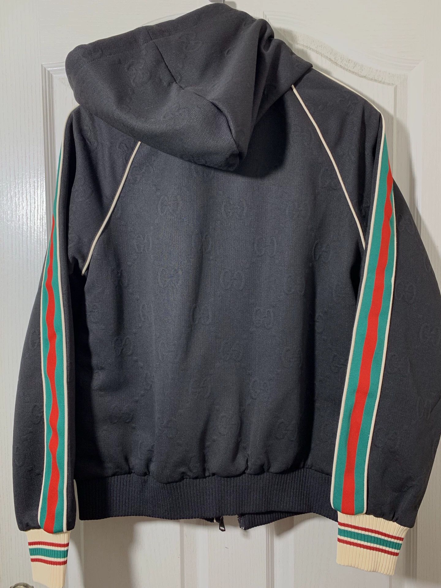 Gucci Gucci Men's Classic Hooded Jacket Size US S / EU 44-46 / 1 - 8 Thumbnail