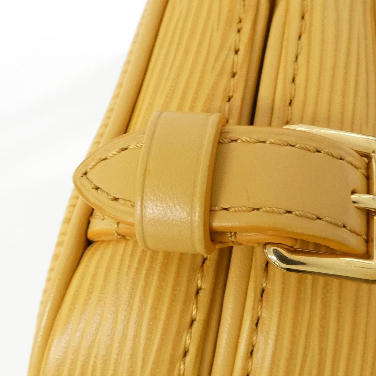 Louis Vuitton Louis Vuitton Louis Vuitton Epi Somur BB Calf Shoulder Bag Leather Shoulder Bag M23471 DUTY FREE for USA Size ONE SIZE - 7 Thumbnail