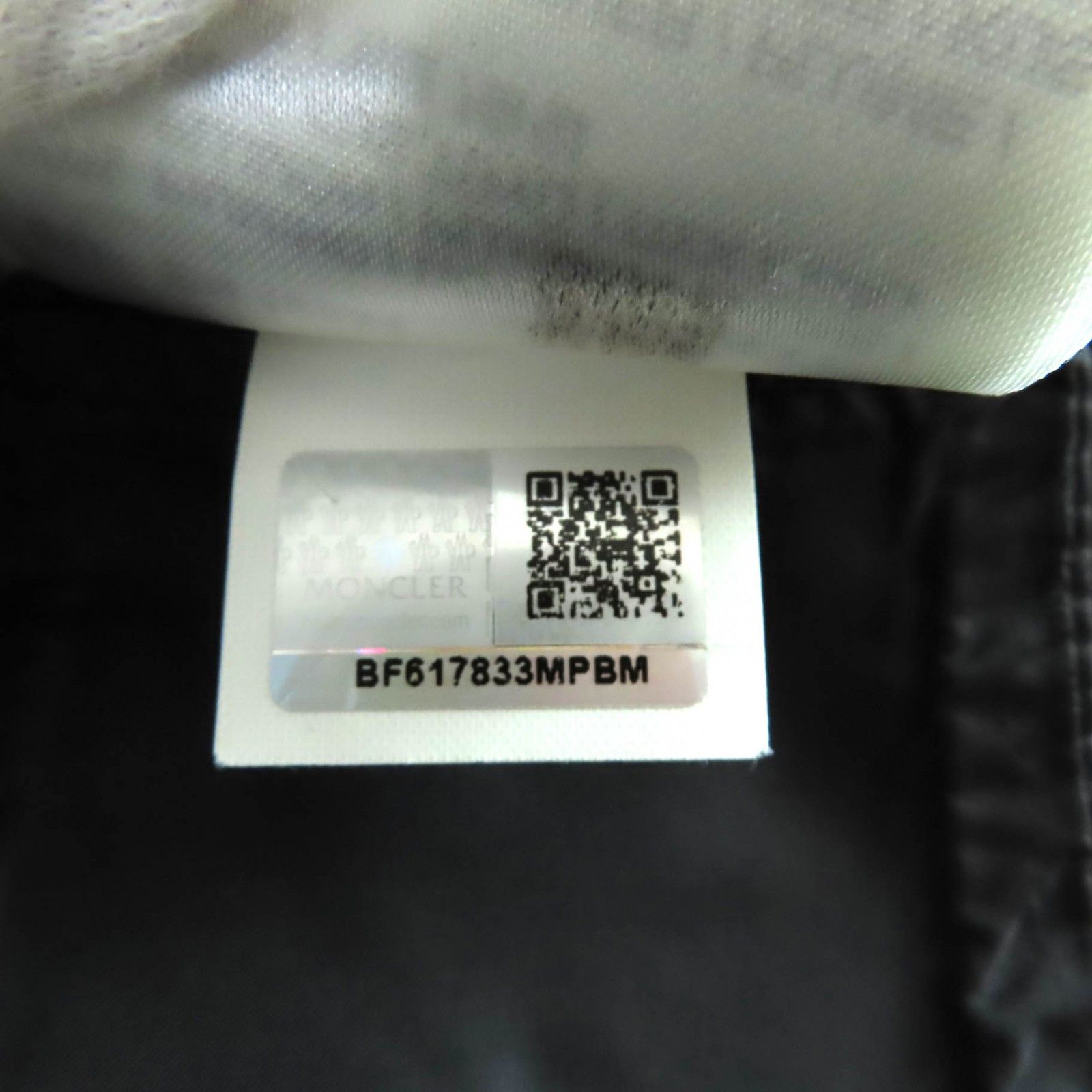 Moncler Moncler Moncler Down Nylon Coat Textile Outerwear DUTY FREE for USA Size ONE SIZE - 14 Thumbnail