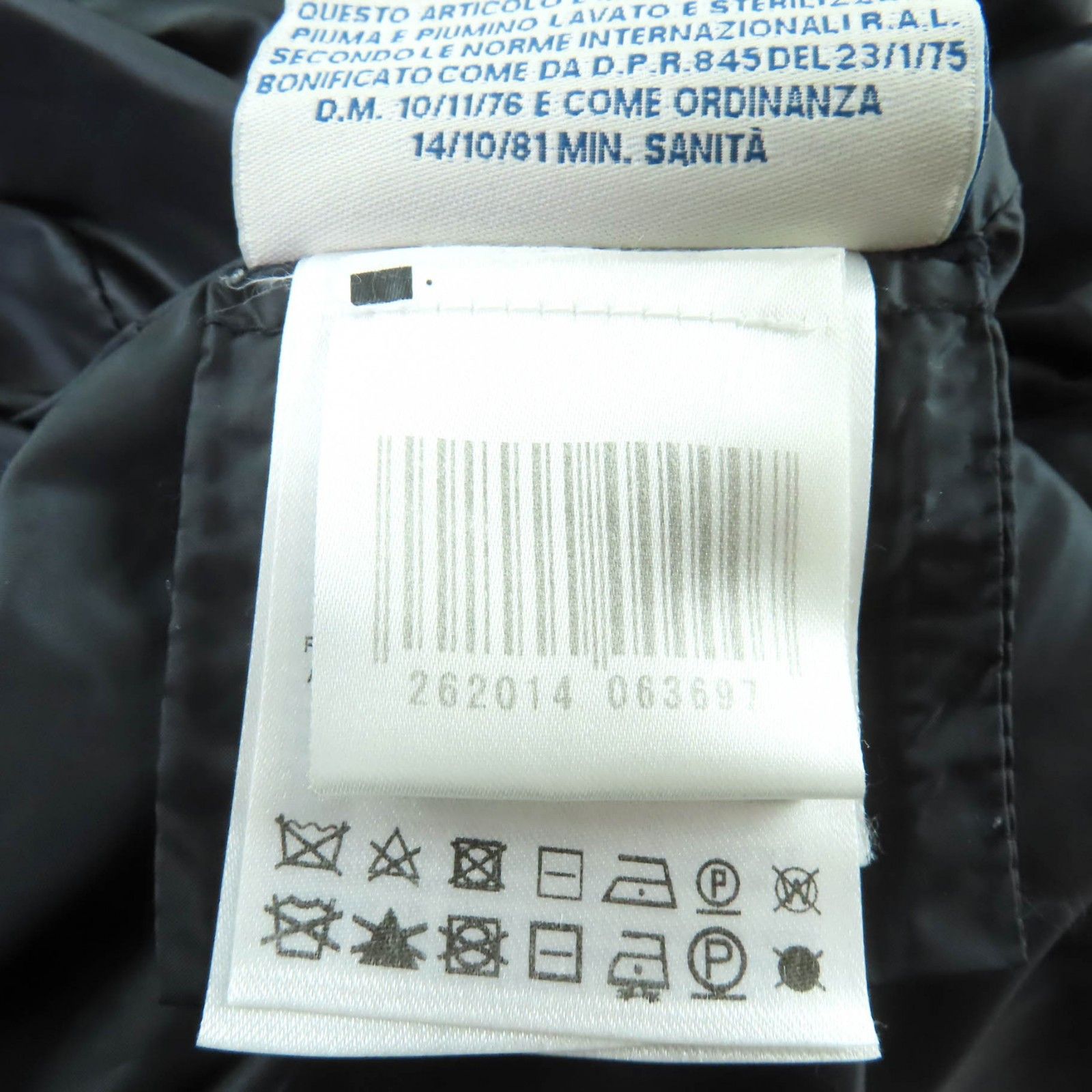 Moncler Moncler Moncler Down Nylon Coat Textile Outerwear DUTY FREE for USA Size ONE SIZE - 10 Thumbnail