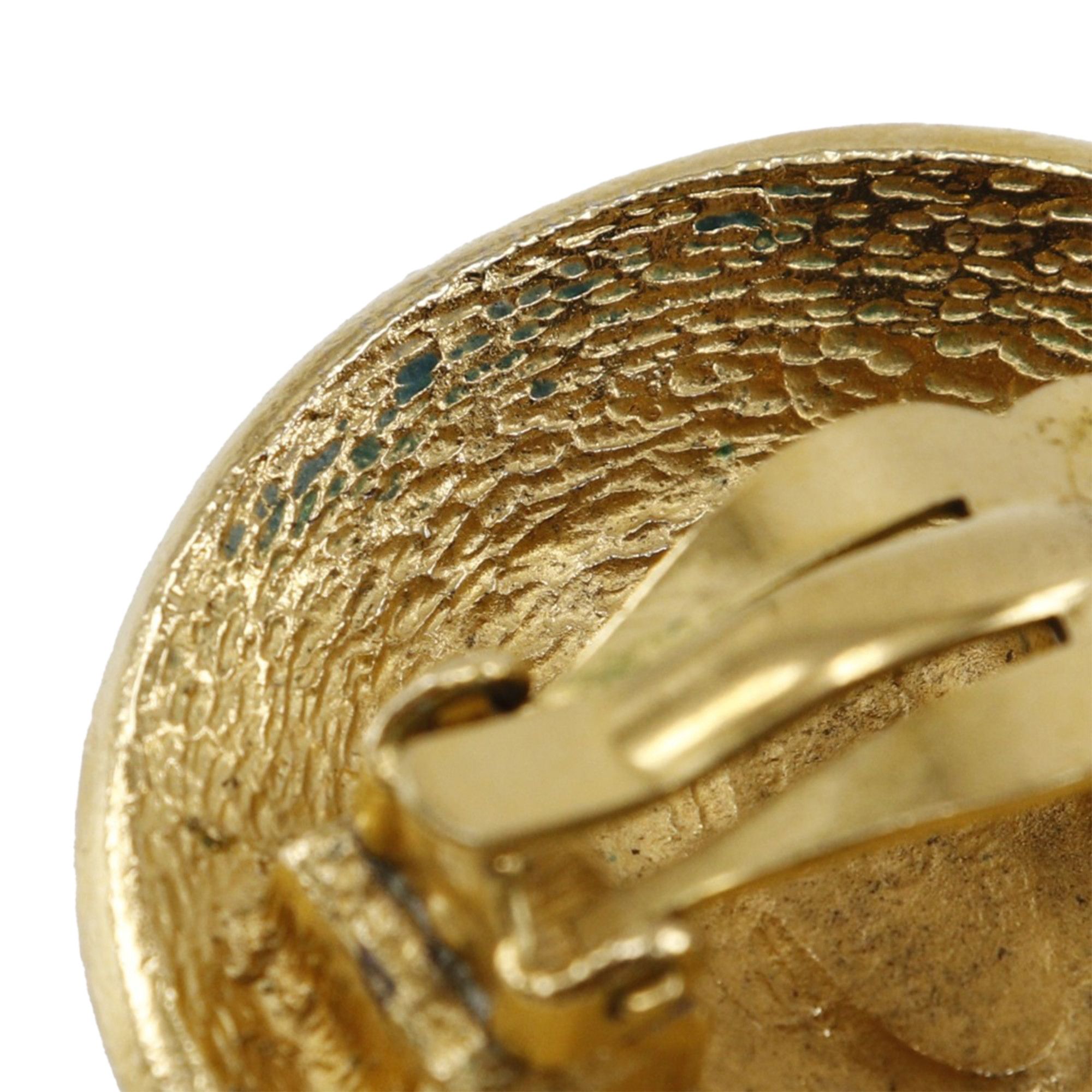 Chanel Chanel Gold Plated Rue Cambon Medallion Clip On Earrings Size ONE SIZE - 7 Thumbnail