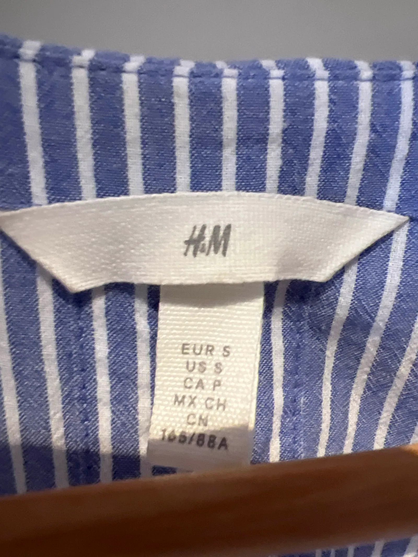 H&M H&M Dress Size S / US 4 / IT 40 - 2 Thumbnail