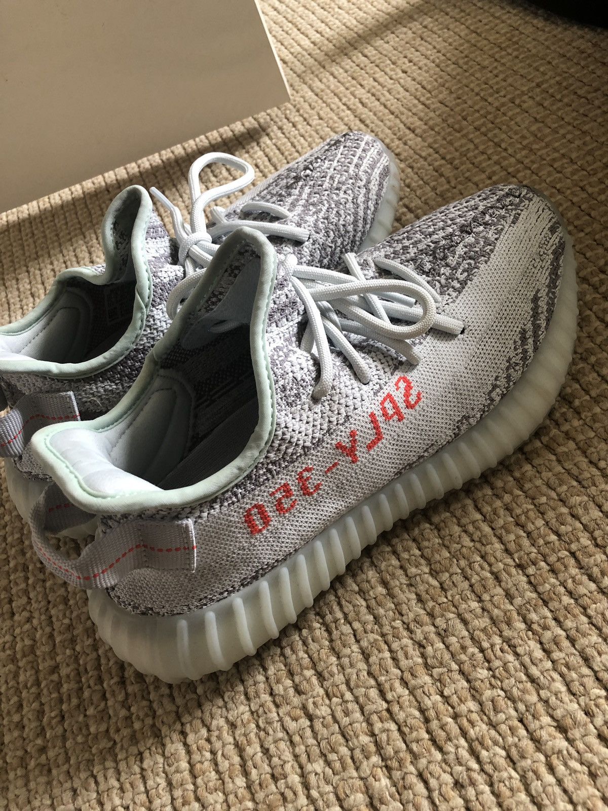 Yeezy Collection Size 7.5US