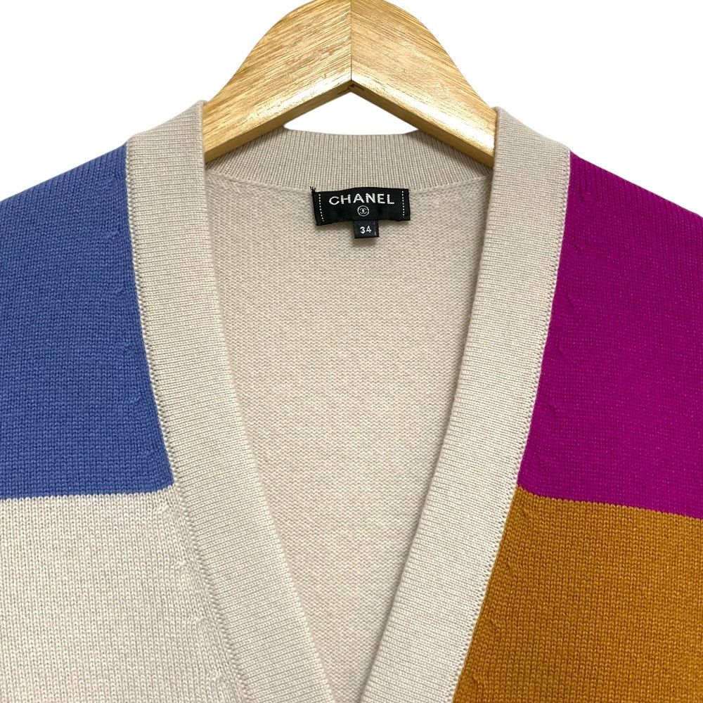 Chanel Chanel Chanel V-Neck Cashmere Cardigan Textile Tops P65607 DUTY FREE for USA Size ONE SIZE - 4 Thumbnail