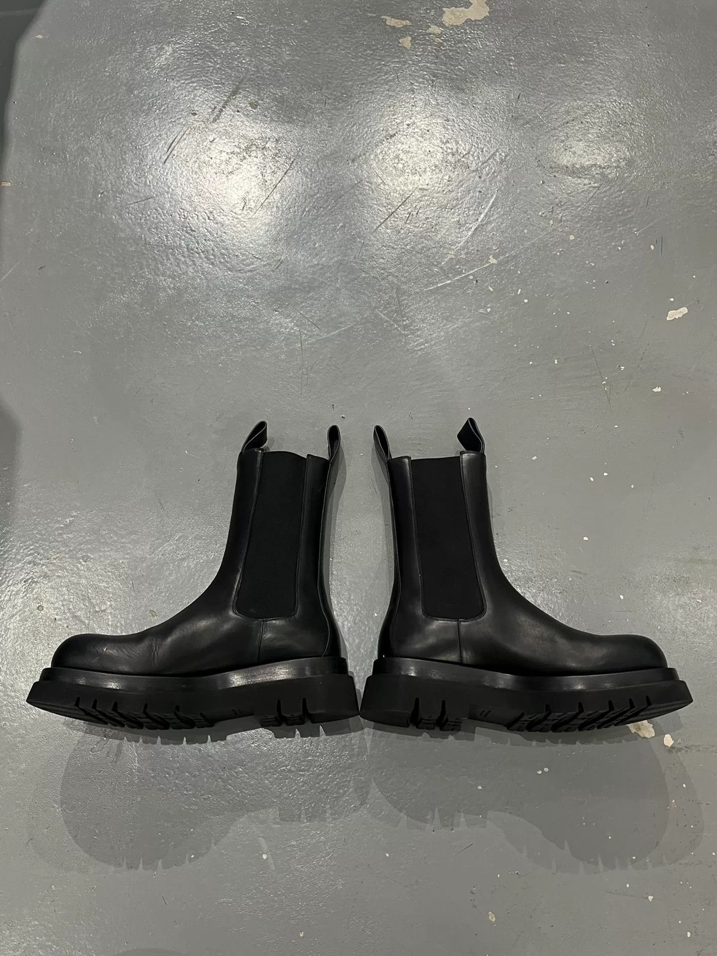 Bottega Veneta Bottega Veneta BV Lug Platform Chelsea Boot Size US 8.5 / EU 41-42 - 3 Thumbnail