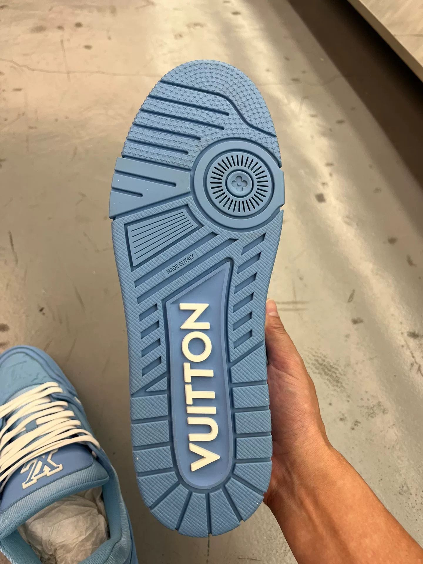 Louis Vuitton LV Trainer Blue Art Gallery Limited Size US 9 / EU 42 - 6 Thumbnail