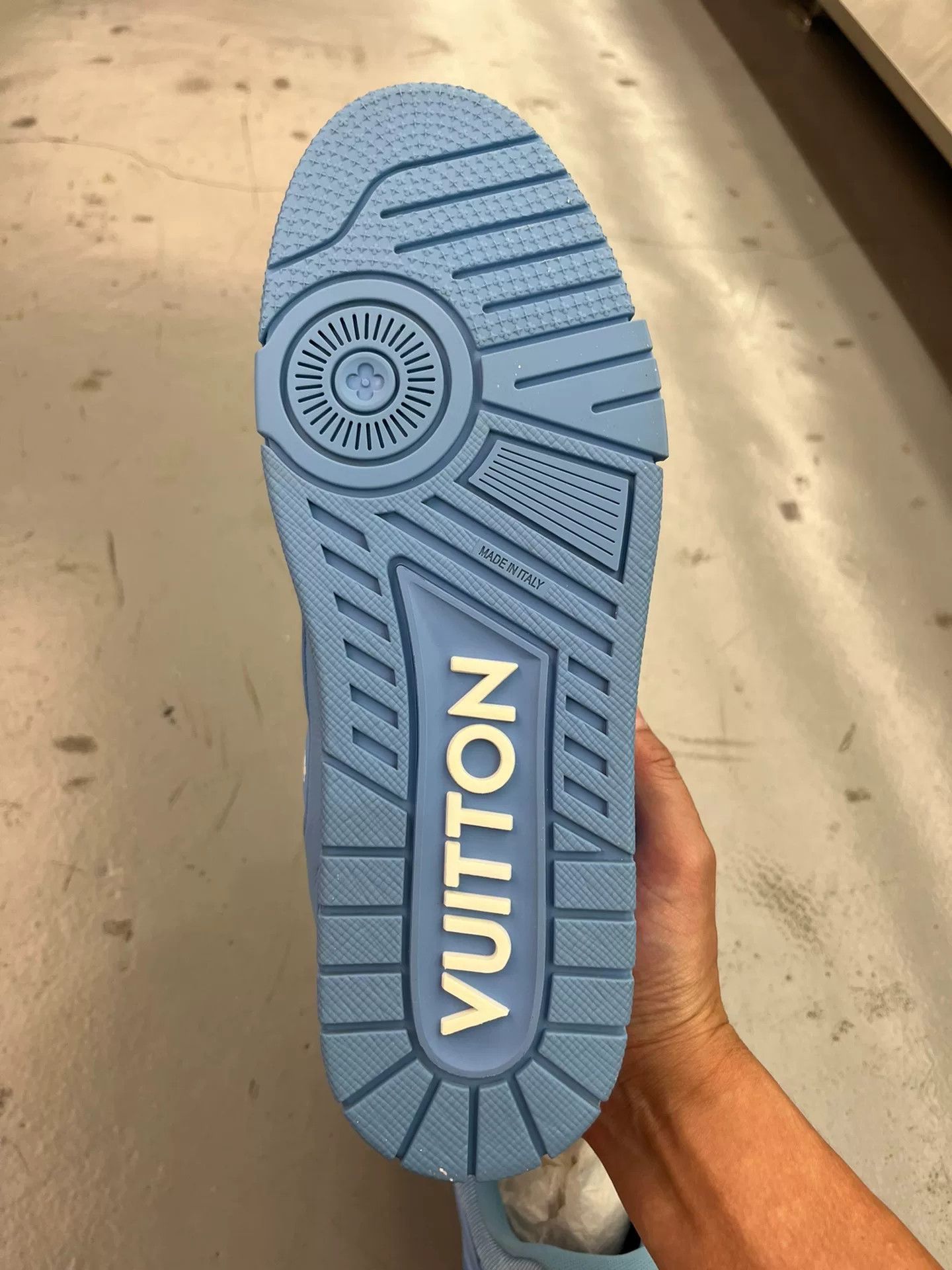 Louis Vuitton LV Trainer Blue Art Gallery Limited Size US 9 / EU 42 - 5 Thumbnail