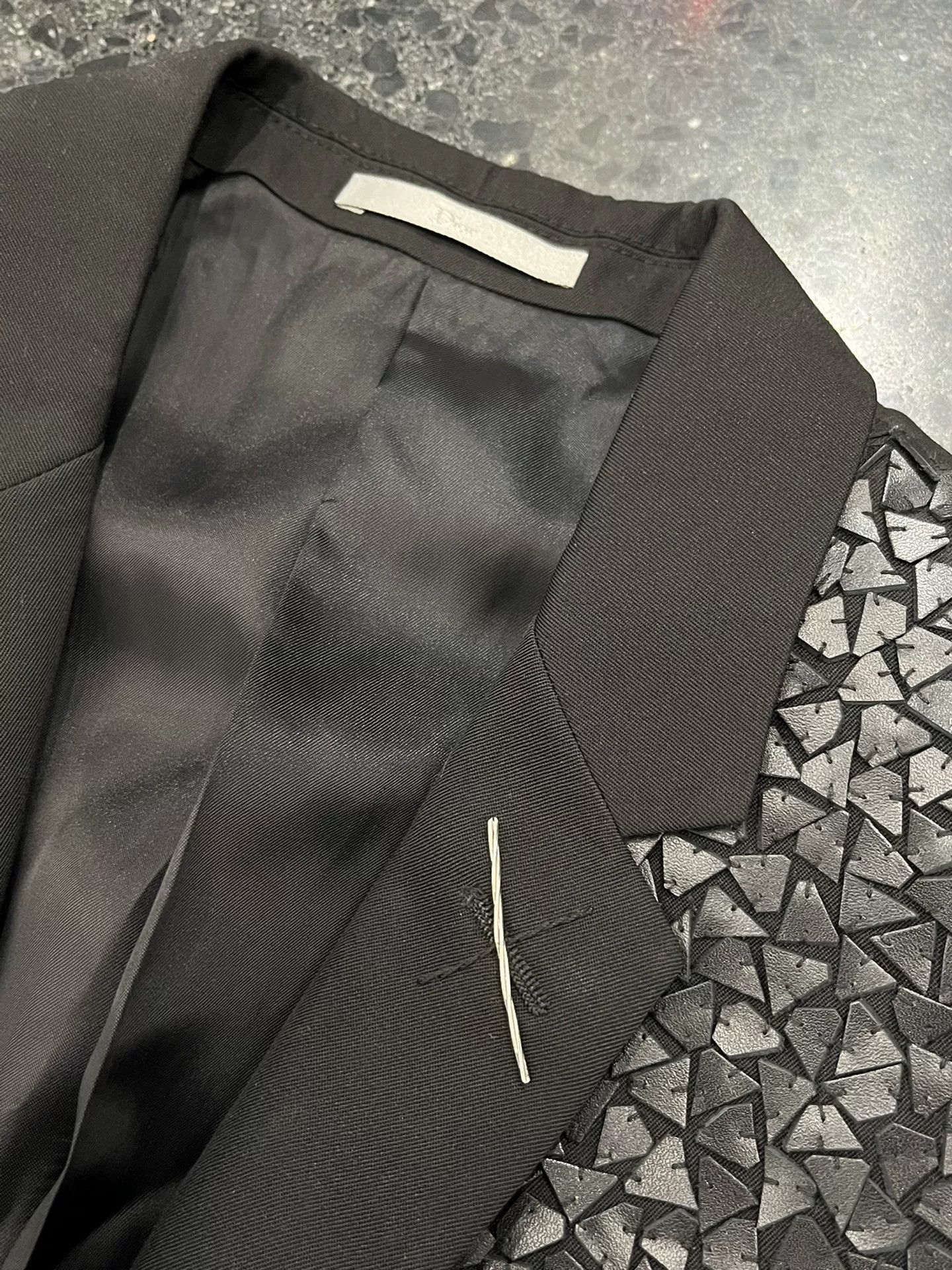 Dior Dior Black Blazer with Scale Design Size US M / EU 48-50 / 2 - 3 Thumbnail