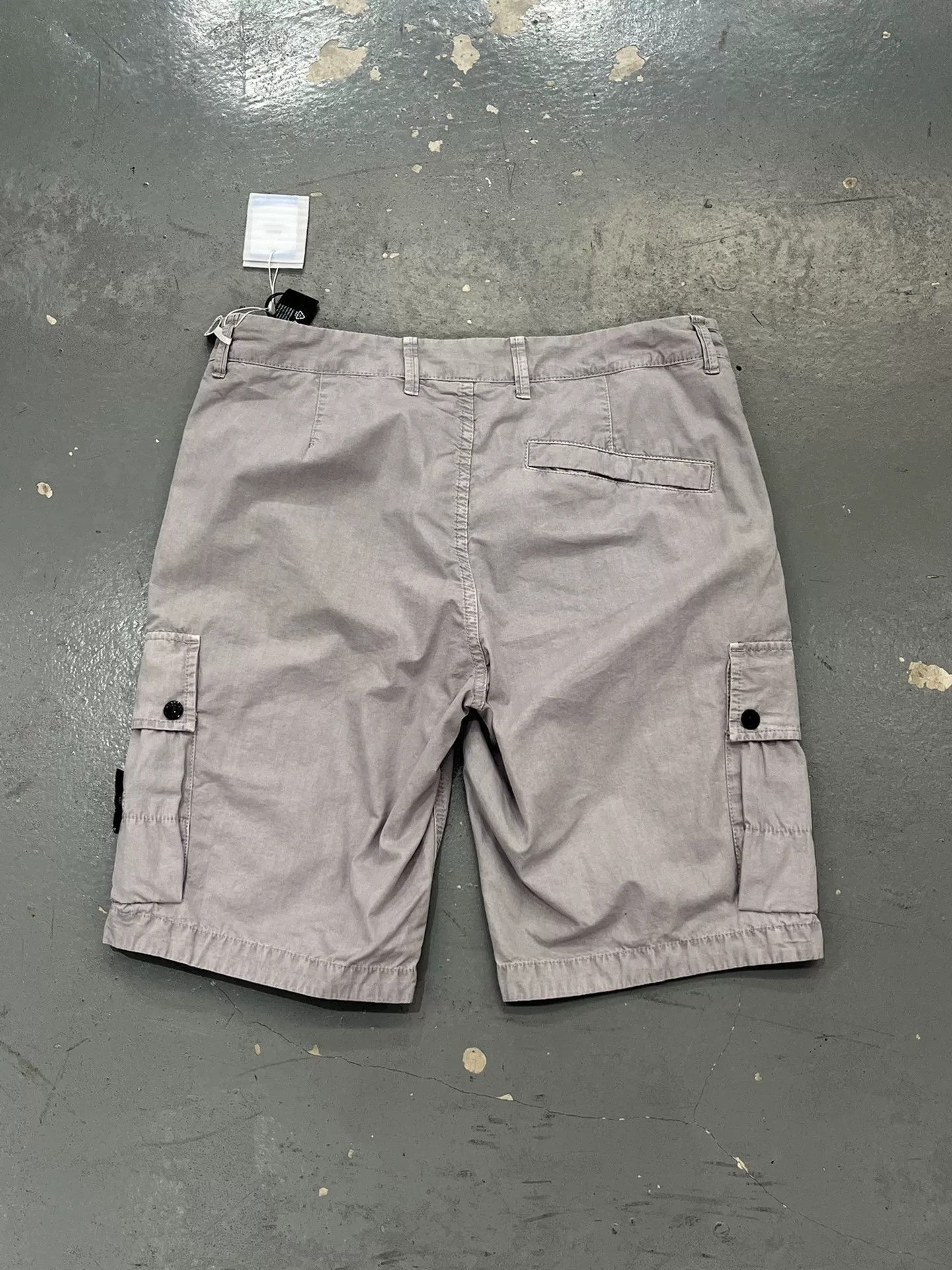 Stone Island Stone Island Gray Shorts Size US 32 / EU 48 - 2 Thumbnail