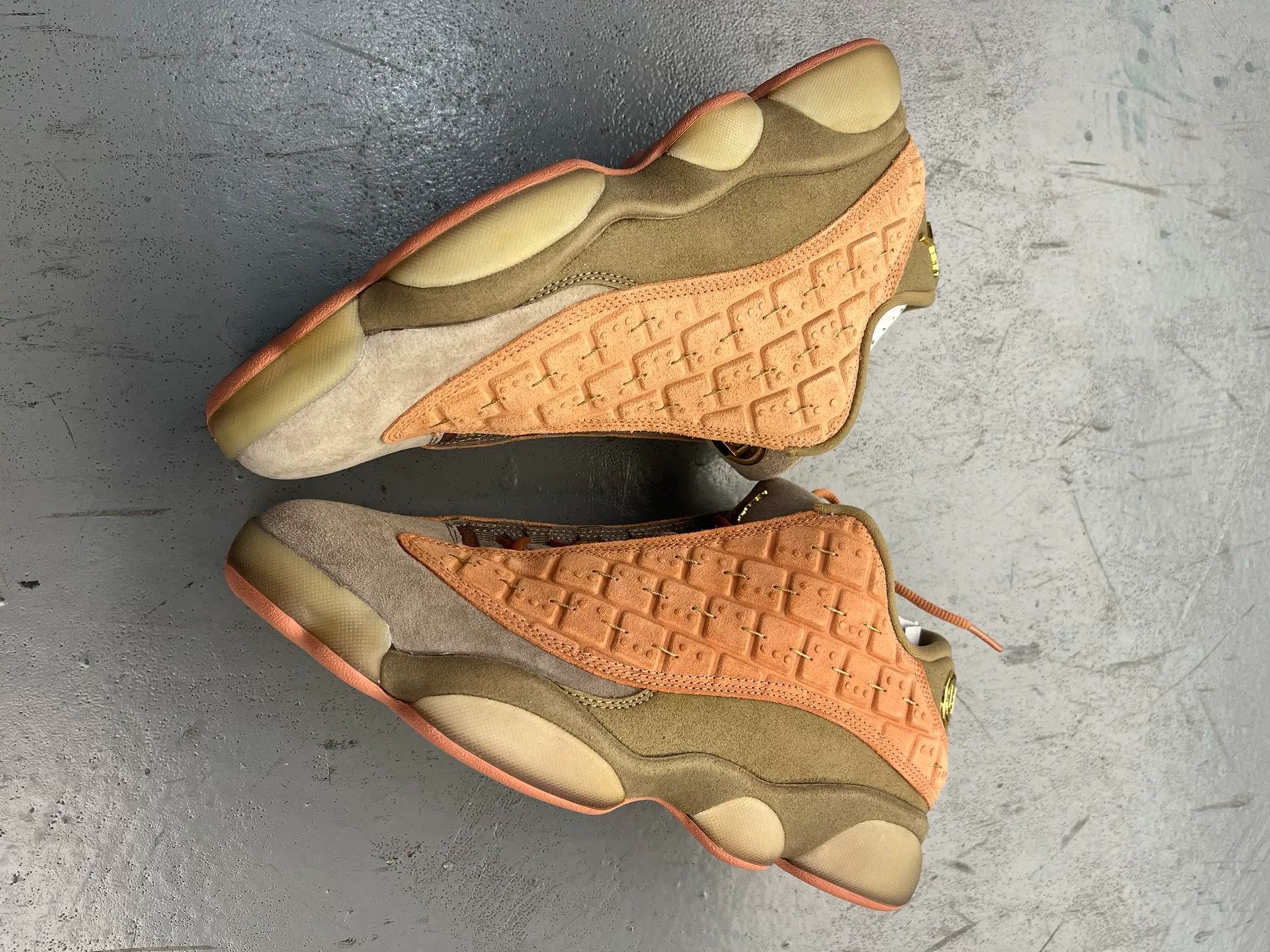 CLOT Nike Air Jordan 13 Clot Terracotta Size US 10 / EU 43 - 2 Thumbnail