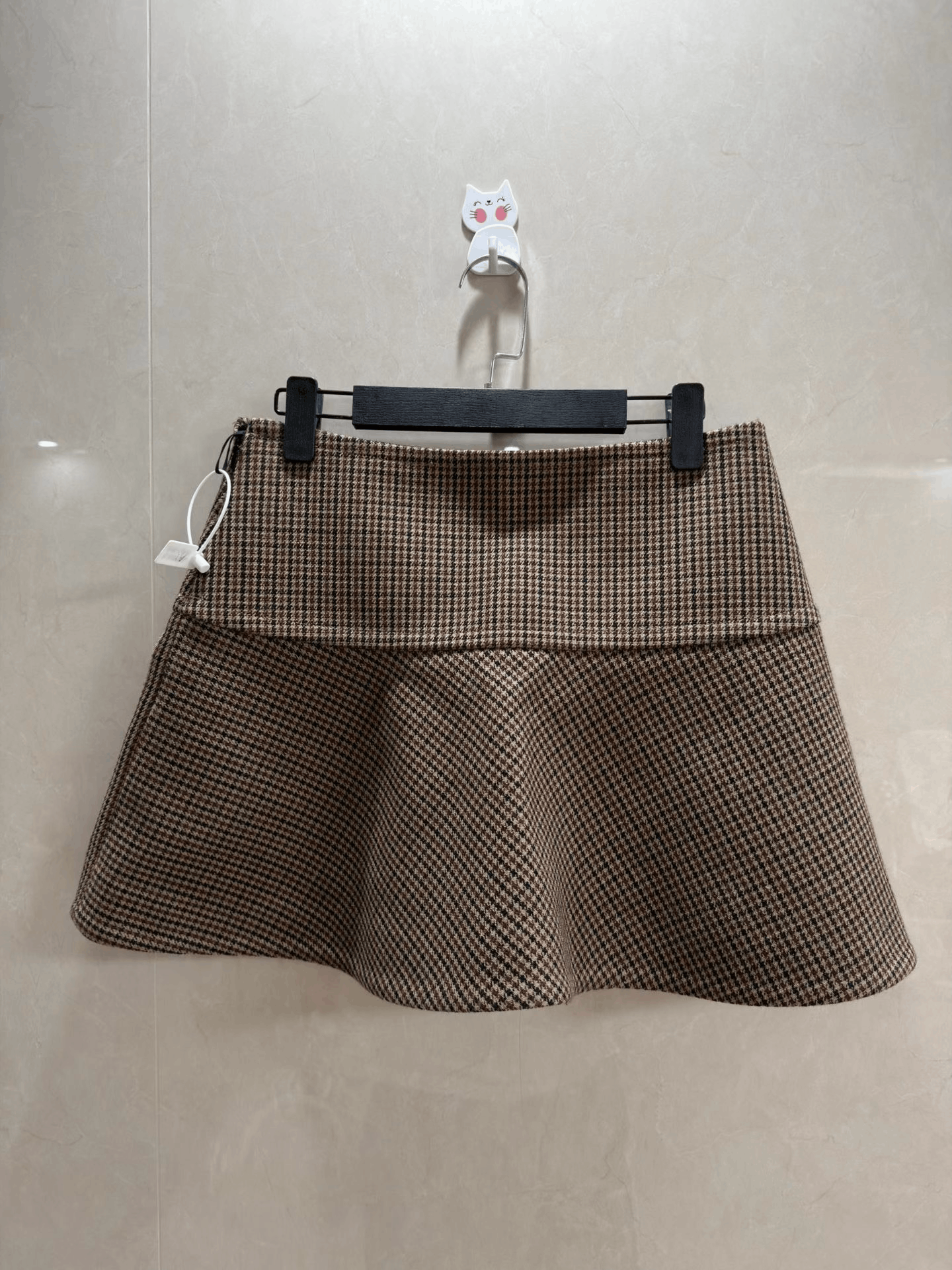 Celine Celine Houndstooth Wool Ruffled Mini Skirt Size 38" / US 16 / IT 52 - 4 Thumbnail