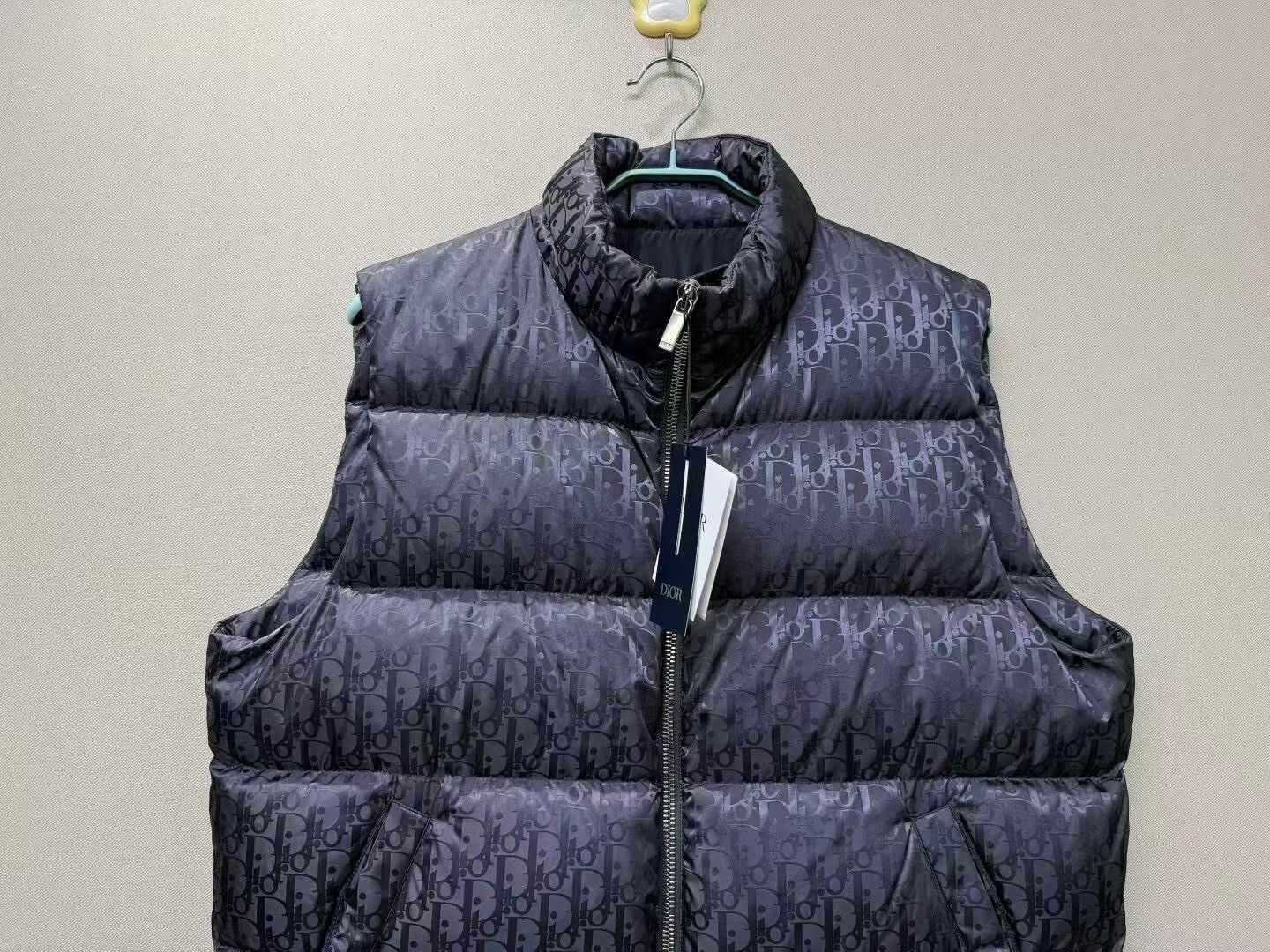 Dior Dior Monogram Full Logo Down Vest Size US L / EU 52-54 / 3 - 2 Thumbnail