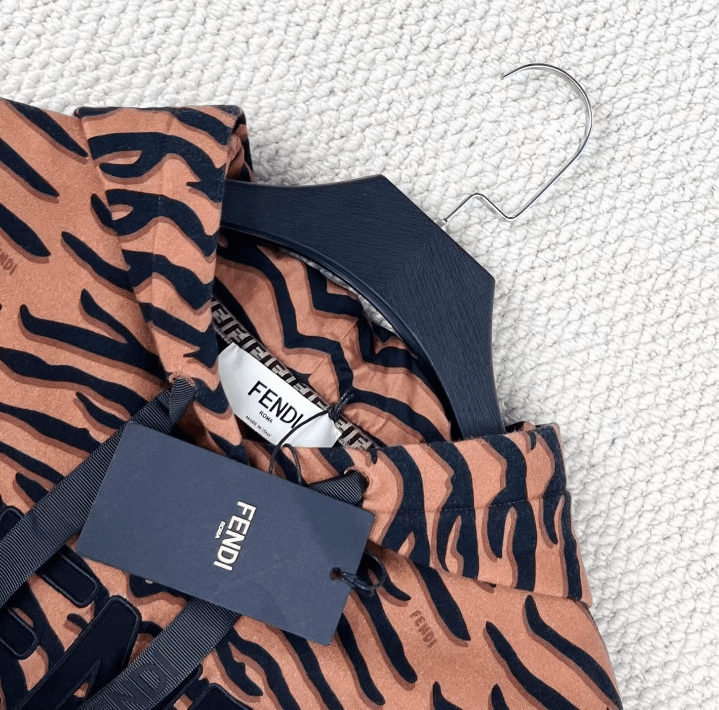 Fendi Fendi New Year Limited Tiger Print Hoodie Size M / US 6-8 / IT 42-44 - 3 Thumbnail