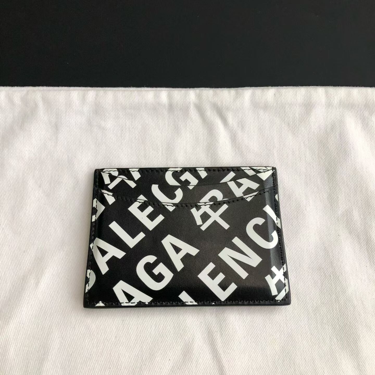 Balenciaga Balenciaga Classic All-Over Print Cardholder Size ONE SIZE - 2 Thumbnail