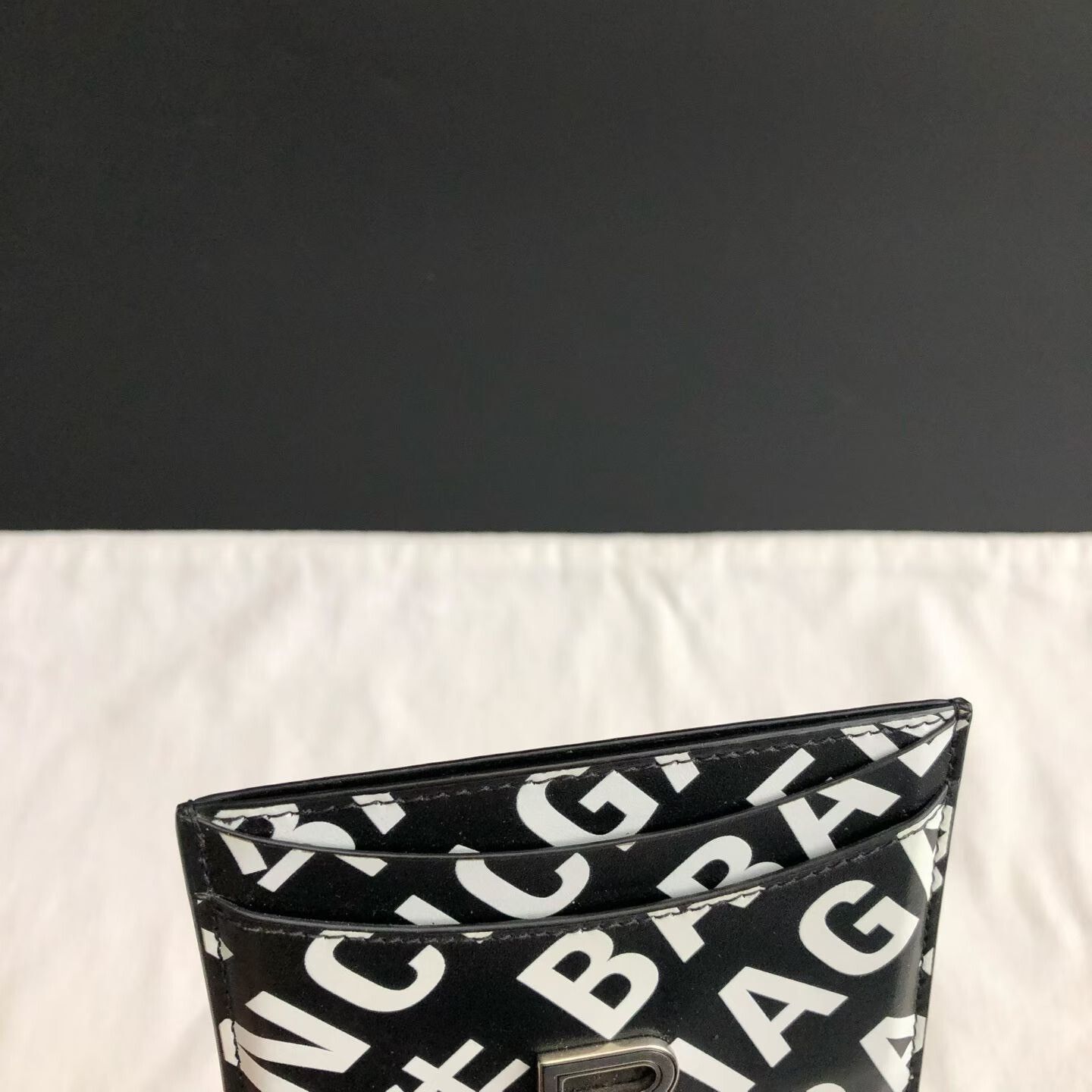 Balenciaga Balenciaga Classic All-Over Print Cardholder Size ONE SIZE - 3 Thumbnail