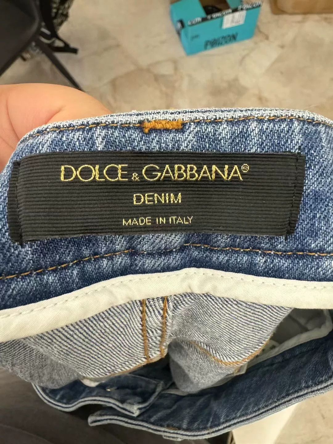Dolce & Gabbana Dolce & Gabbana DG Distressed Denim Shorts Size US 26 / EU 42 - 3 Thumbnail