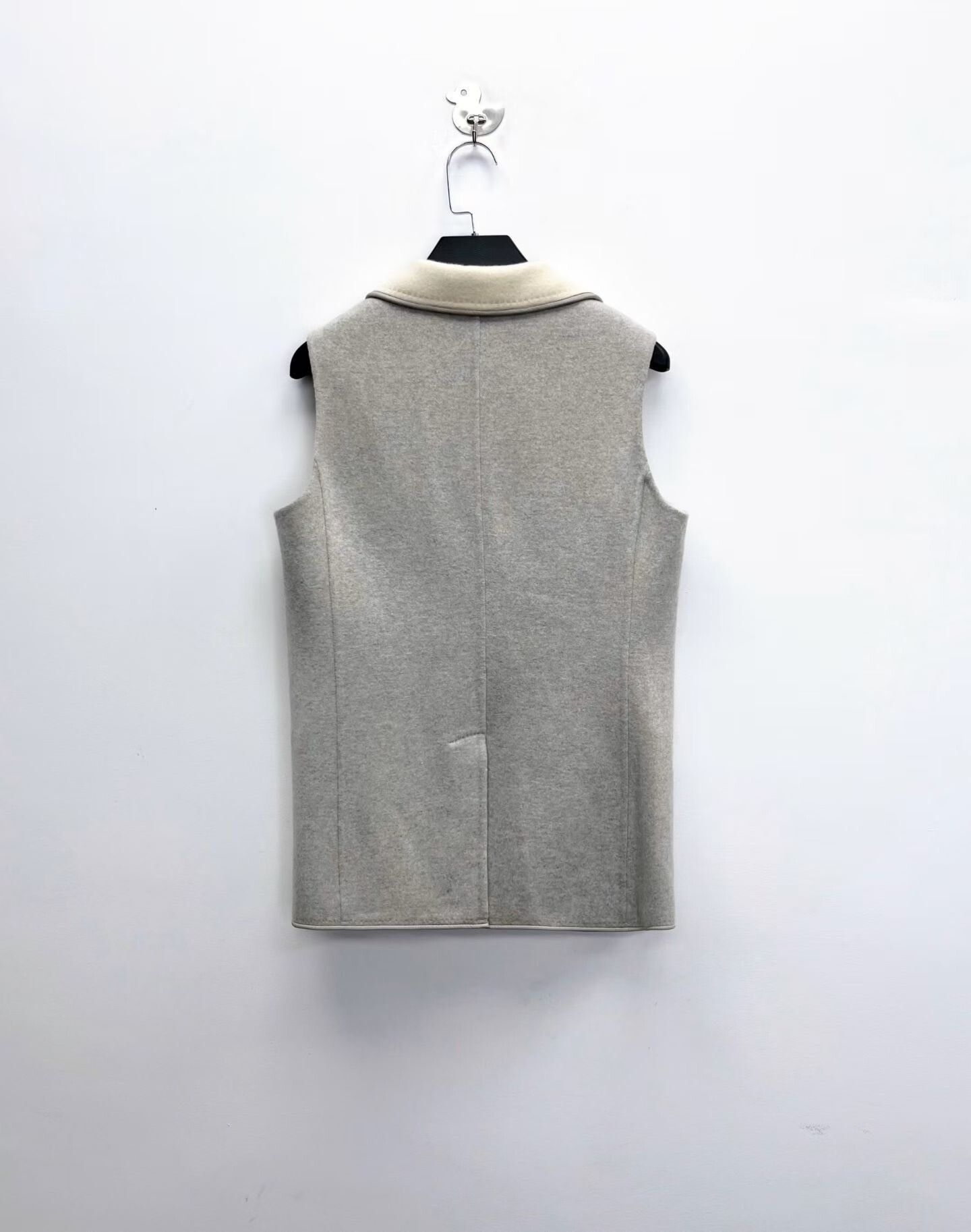 Loro Piana Loro Piana SS25 Light Gray Cashmere Vest Size US S / EU 44-46 / 1 - 2 Thumbnail