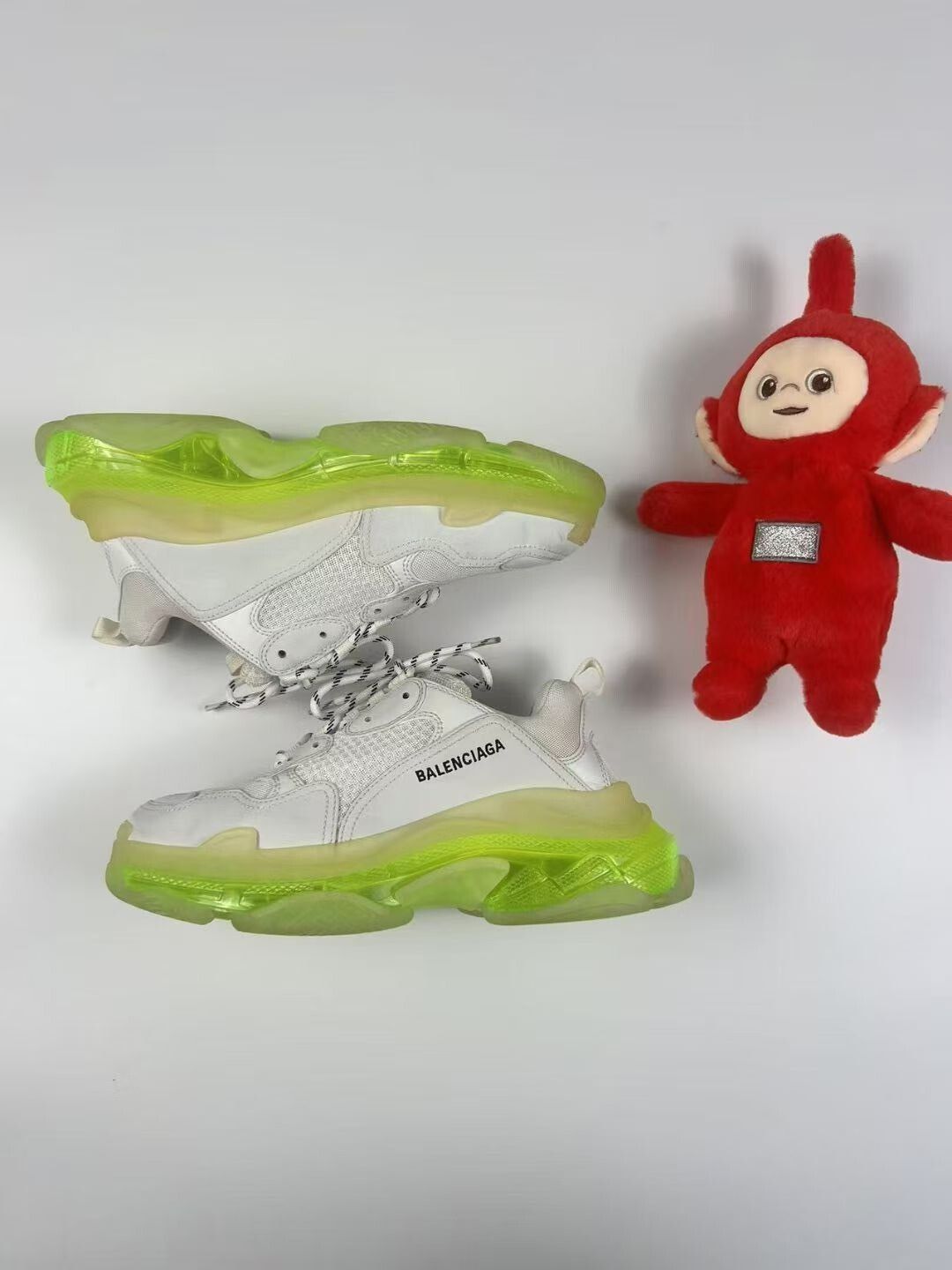 Balenciaga Balenciaga White Green Canvas Dad Shoes Size US 9 / EU 42 - 2 Thumbnail