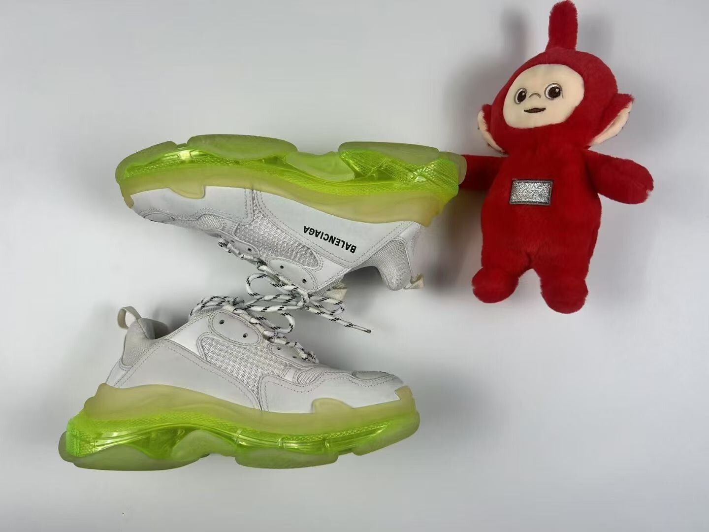 Balenciaga Balenciaga White Green Canvas Dad Shoes Size US 9 / EU 42 - 3 Thumbnail