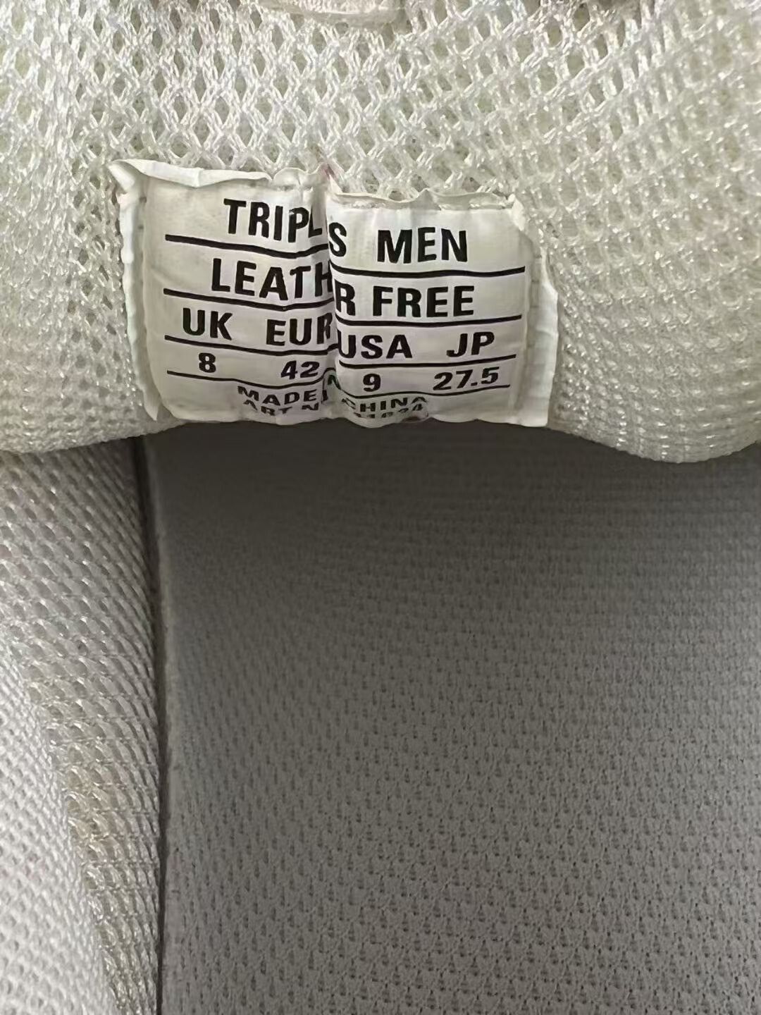 Balenciaga Balenciaga White Green Canvas Dad Shoes Size US 9 / EU 42 - 7 Thumbnail