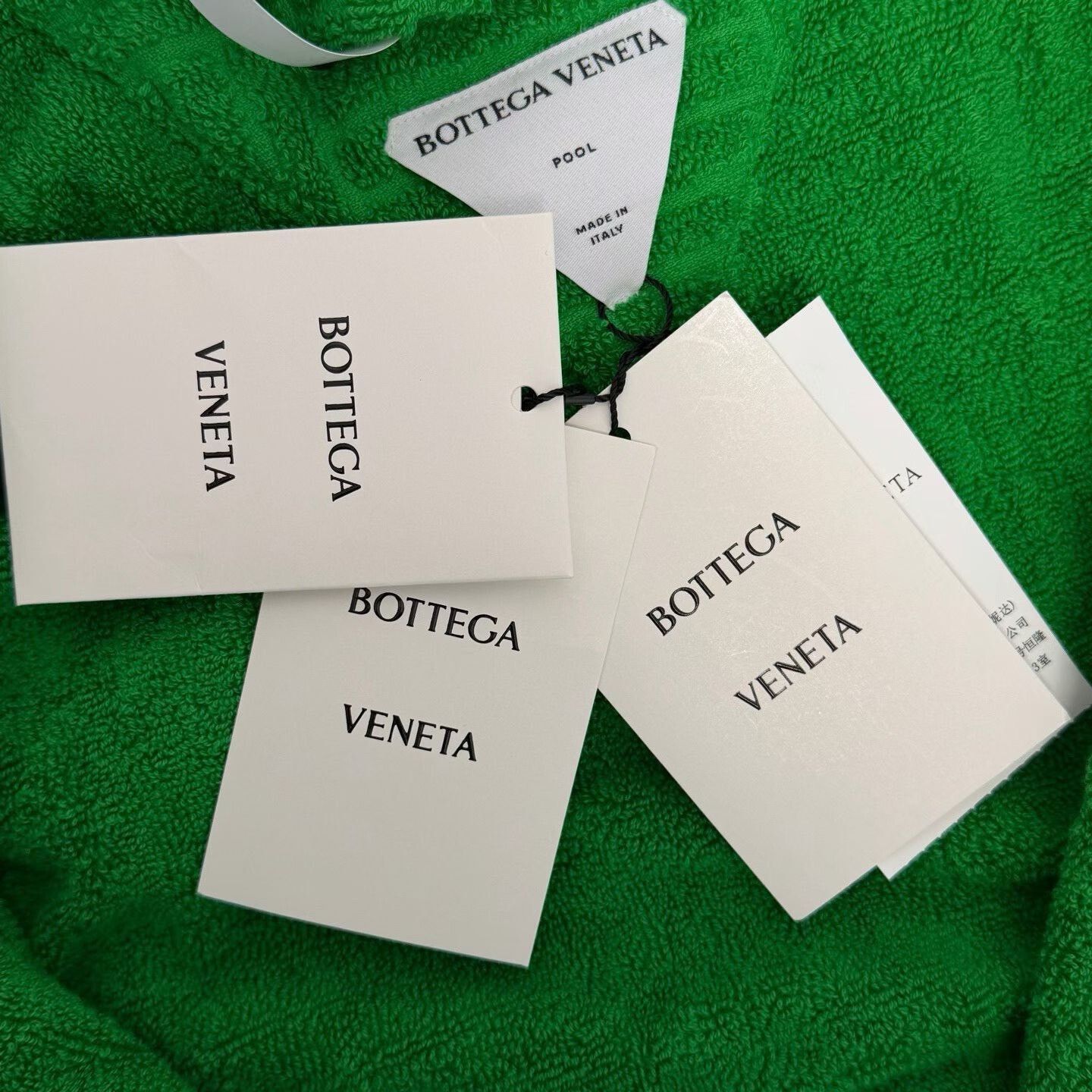 Bottega Veneta Bottega Veneta Green Logo Bathrobe M Size US M / EU 48-50 / 2 - 2 Thumbnail
