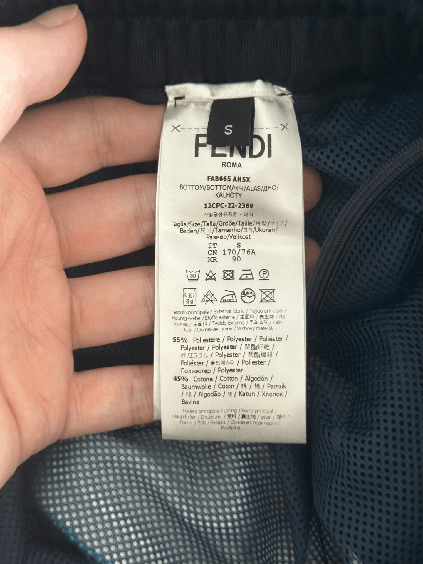 Fendi Fendi Side Monogram Shorts Size US 28 / EU 44 - 4 Thumbnail
