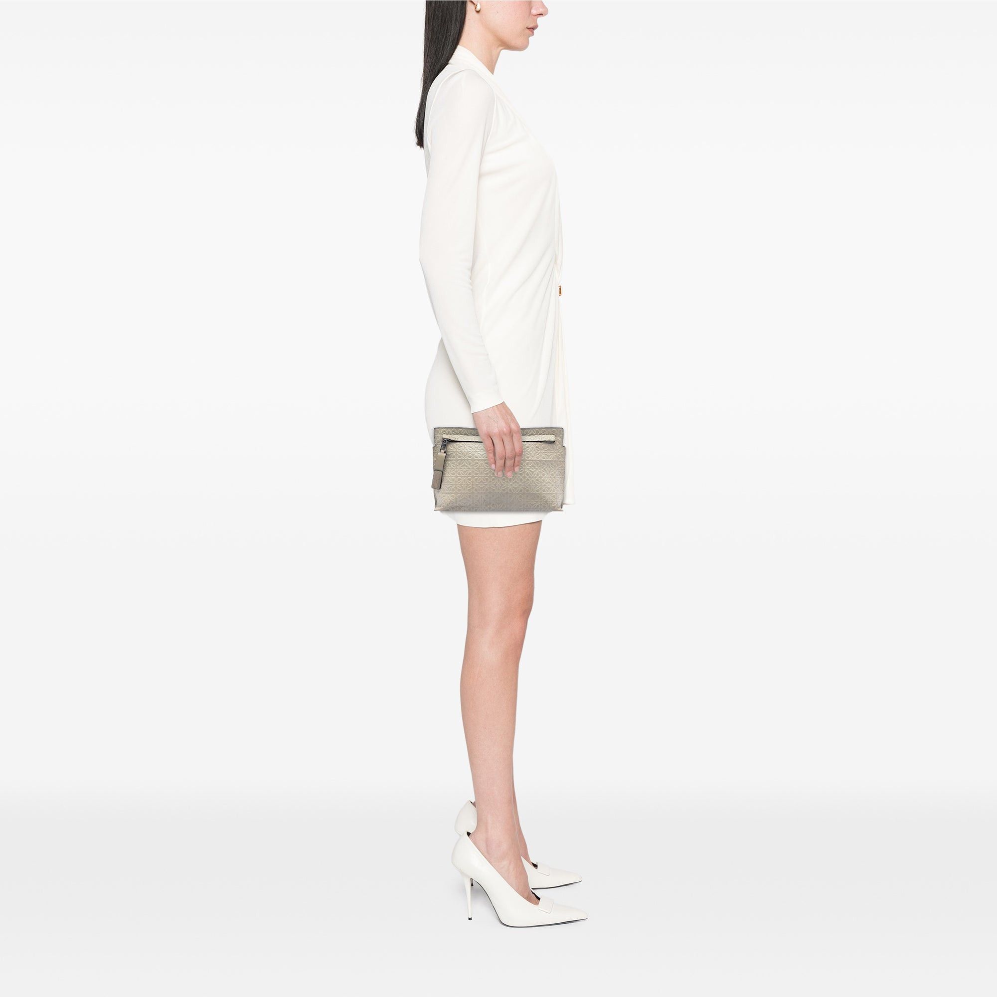Loewe Embossed Calfskin Anagram Repeat T Clutch Size ONE SIZE - 7 Thumbnail