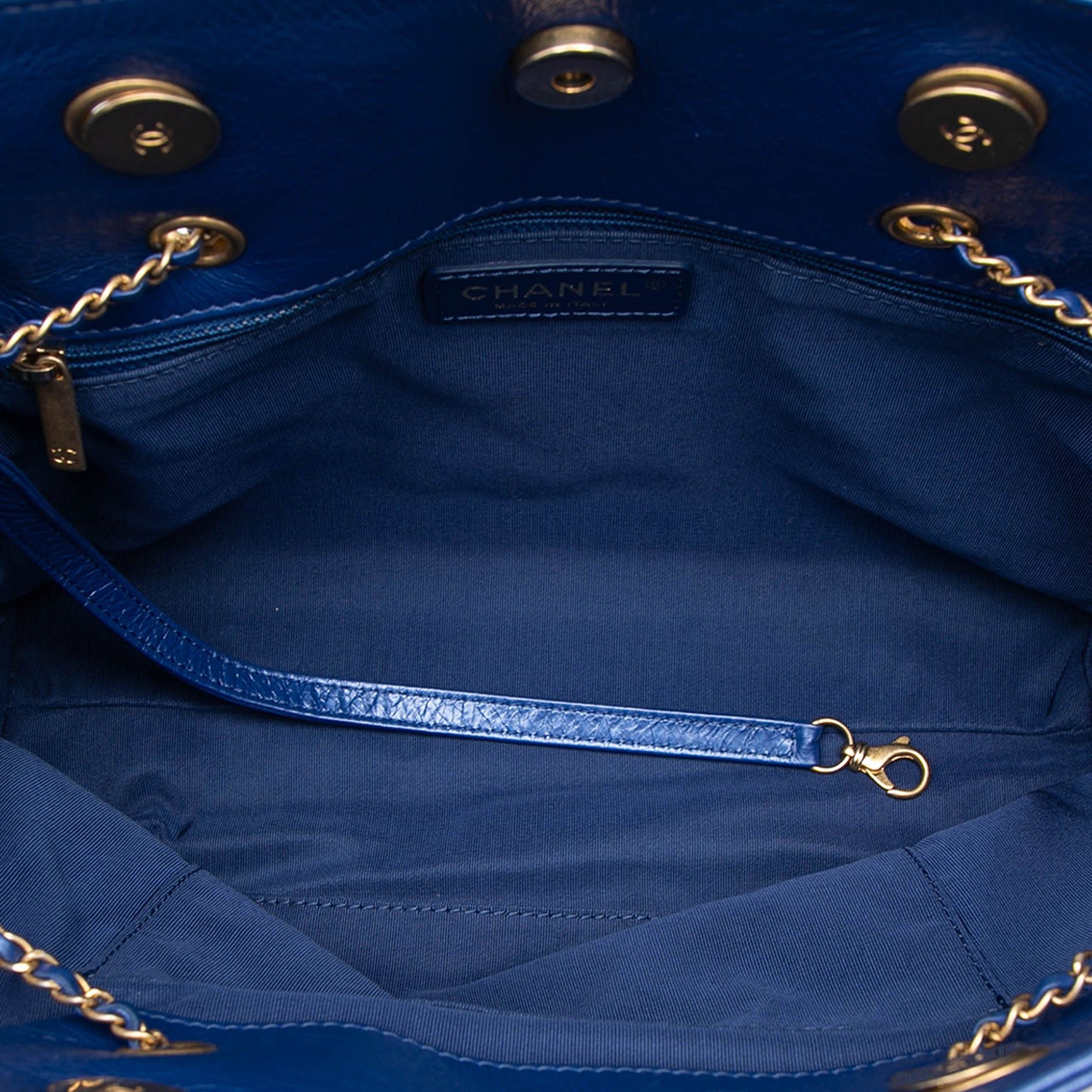 Chanel CC Calfskin Front Zip Drawstring Chain Tote Size ONE SIZE - 4 Thumbnail