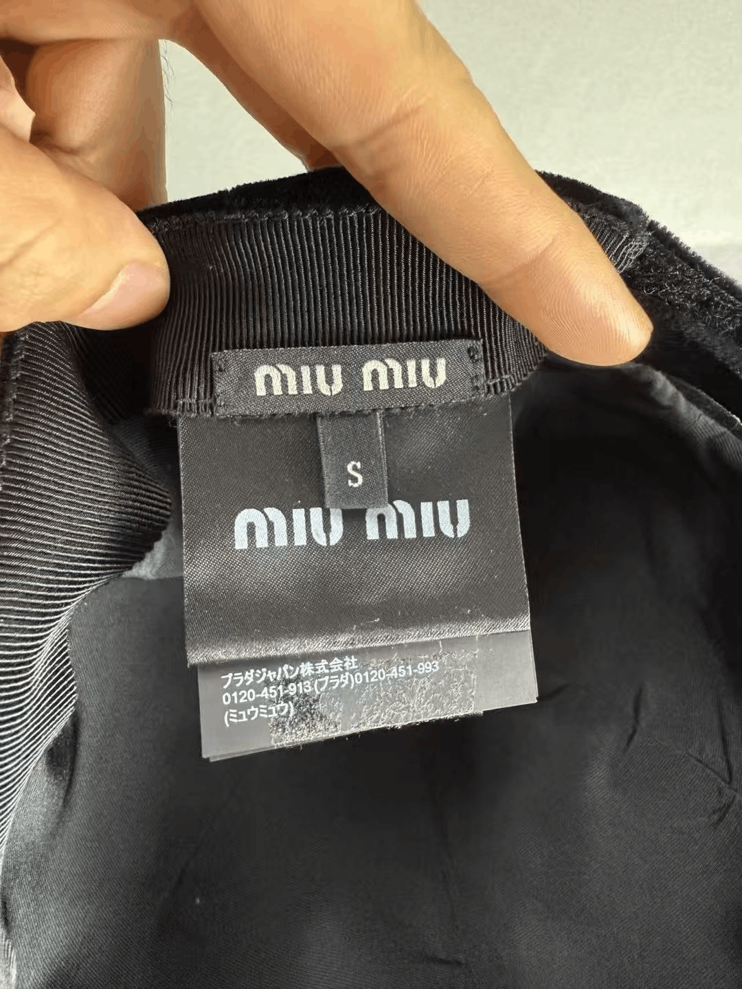 Miu Miu Miu Miu Black Gold Thread Velvet Cap S Size ONE SIZE - 4 Thumbnail