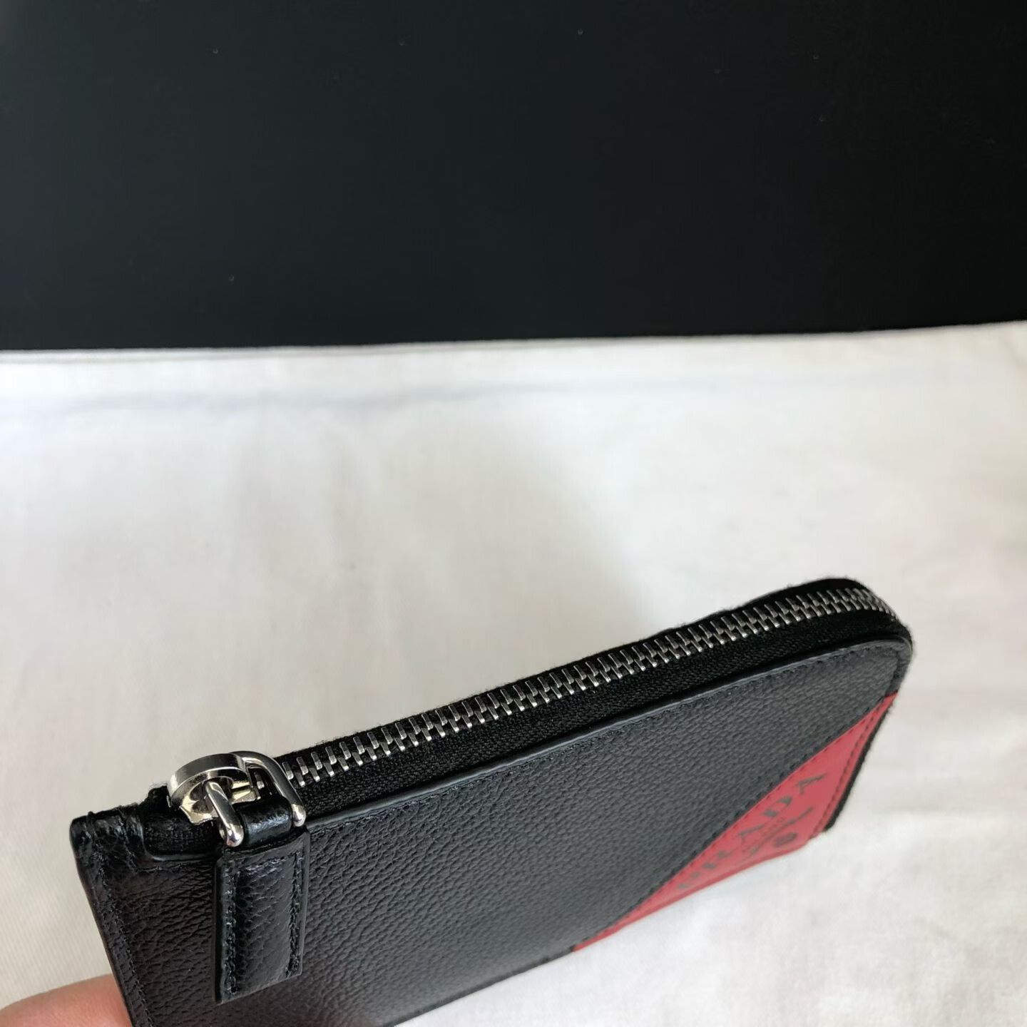 Prada Prada Classic Black Red Zip Card Case Size ONE SIZE - 3 Thumbnail