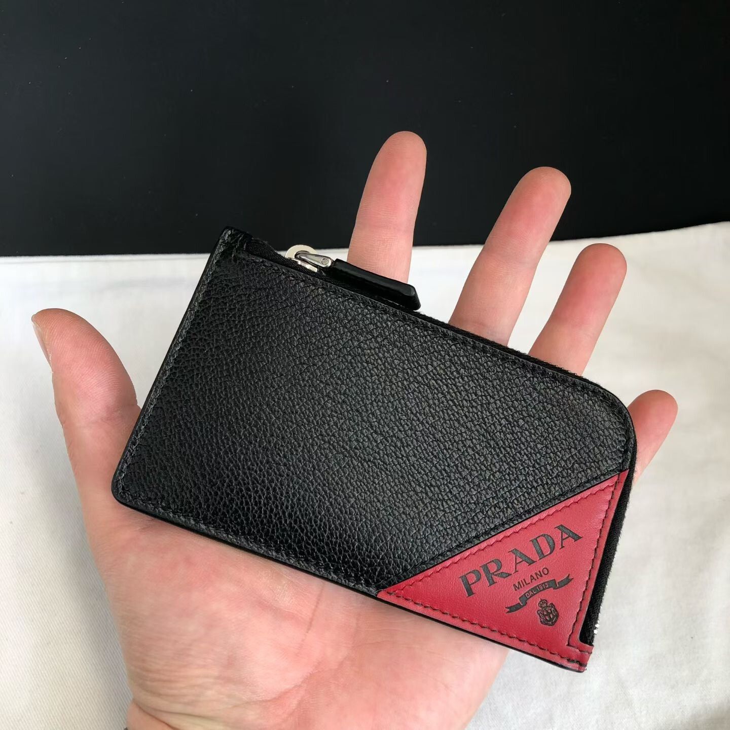 Prada Prada Classic Black Red Zip Card Case Size ONE SIZE - 5 Thumbnail