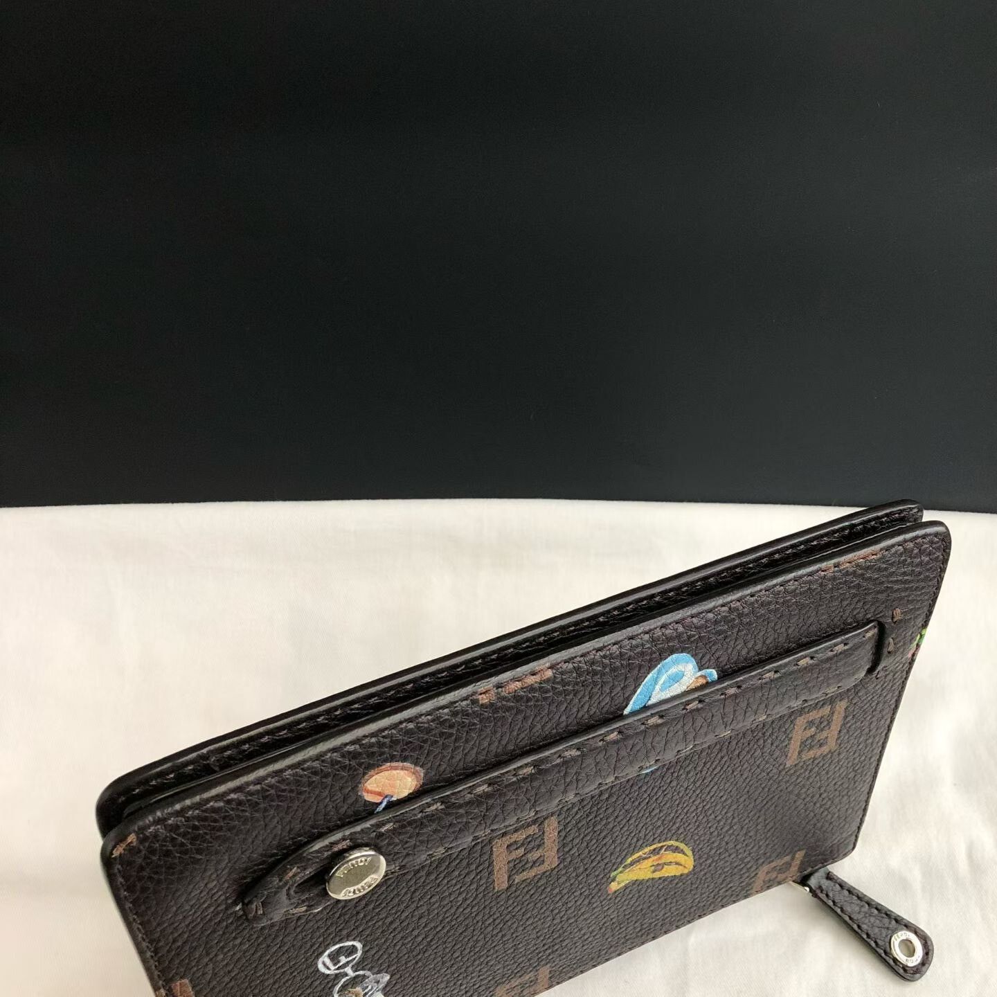 Fendi FENDI Lifestyle Graffiti Clutch Bag Size ONE SIZE - 4 Thumbnail